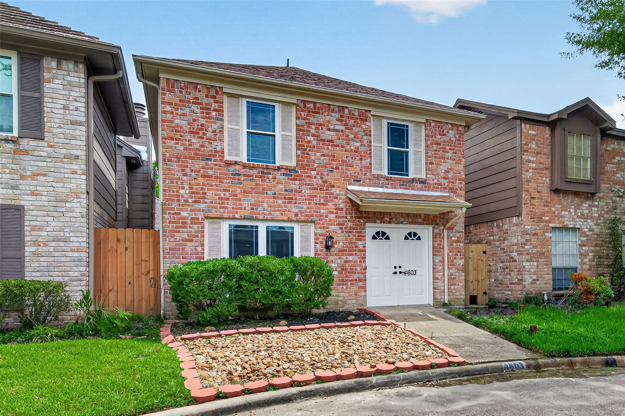 4603 Cashel Castle Drive Property Photo 2