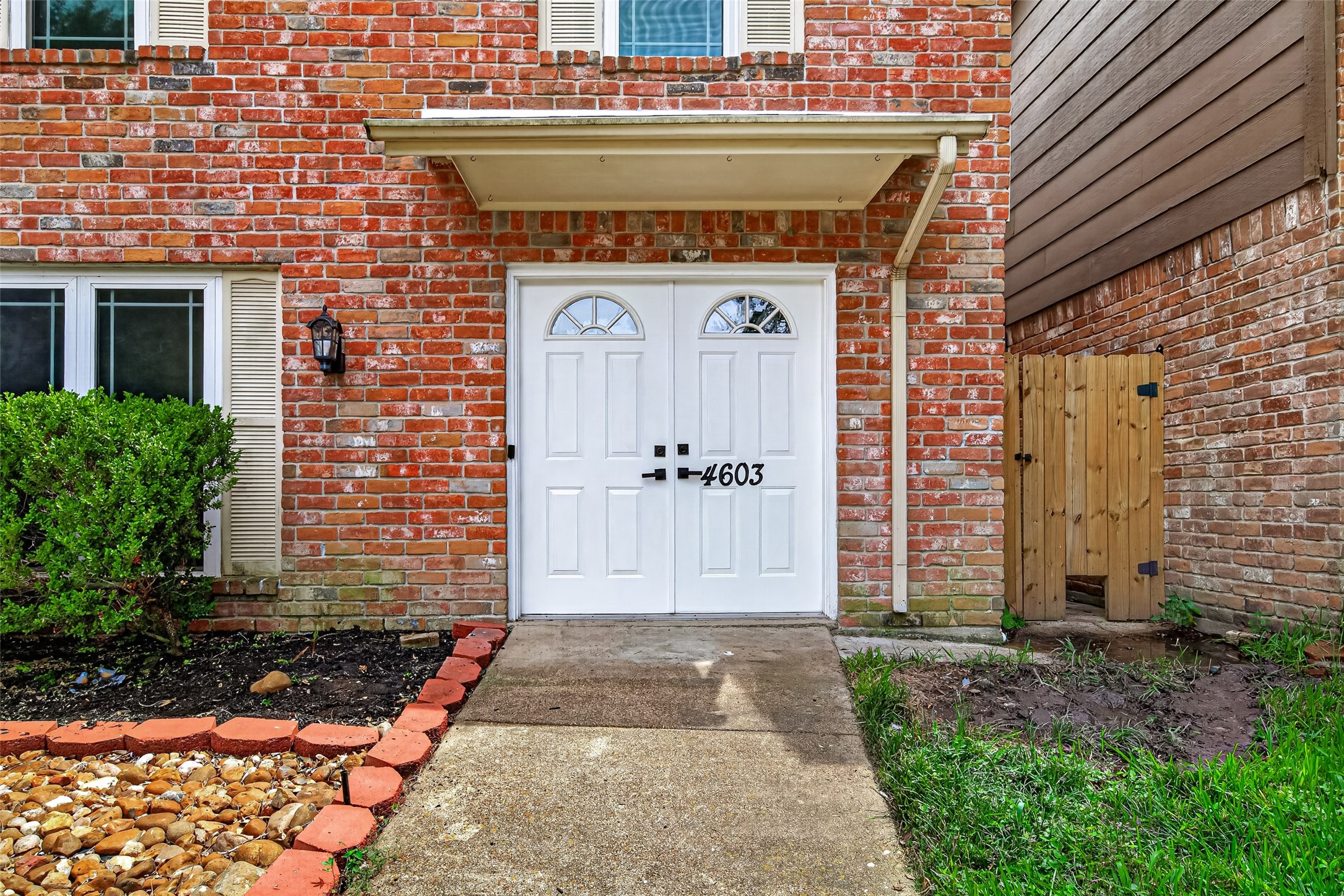 4603 Cashel Castle Drive Property Photo 4