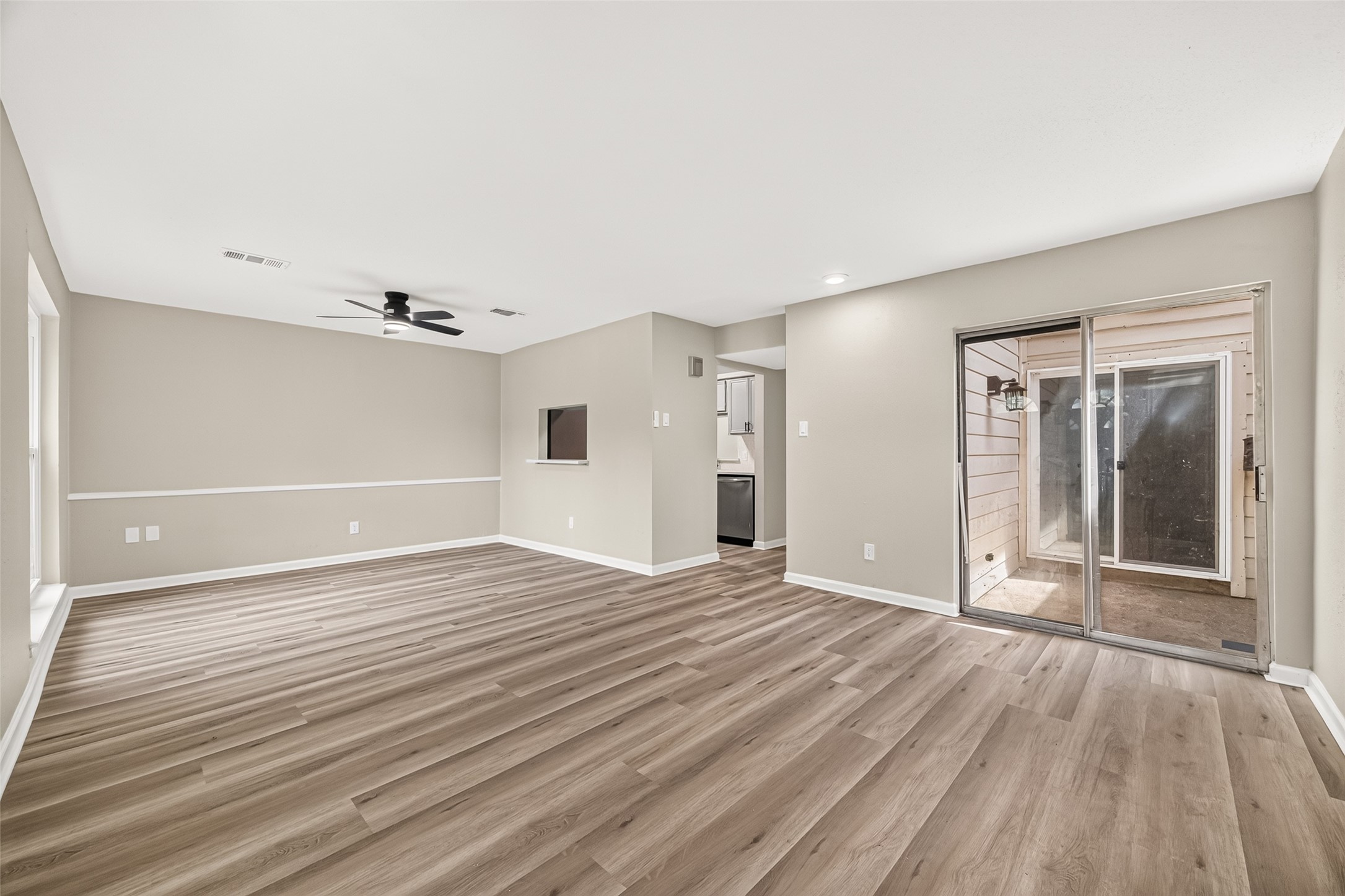 4603 Cashel Castle Drive Property Photo 9