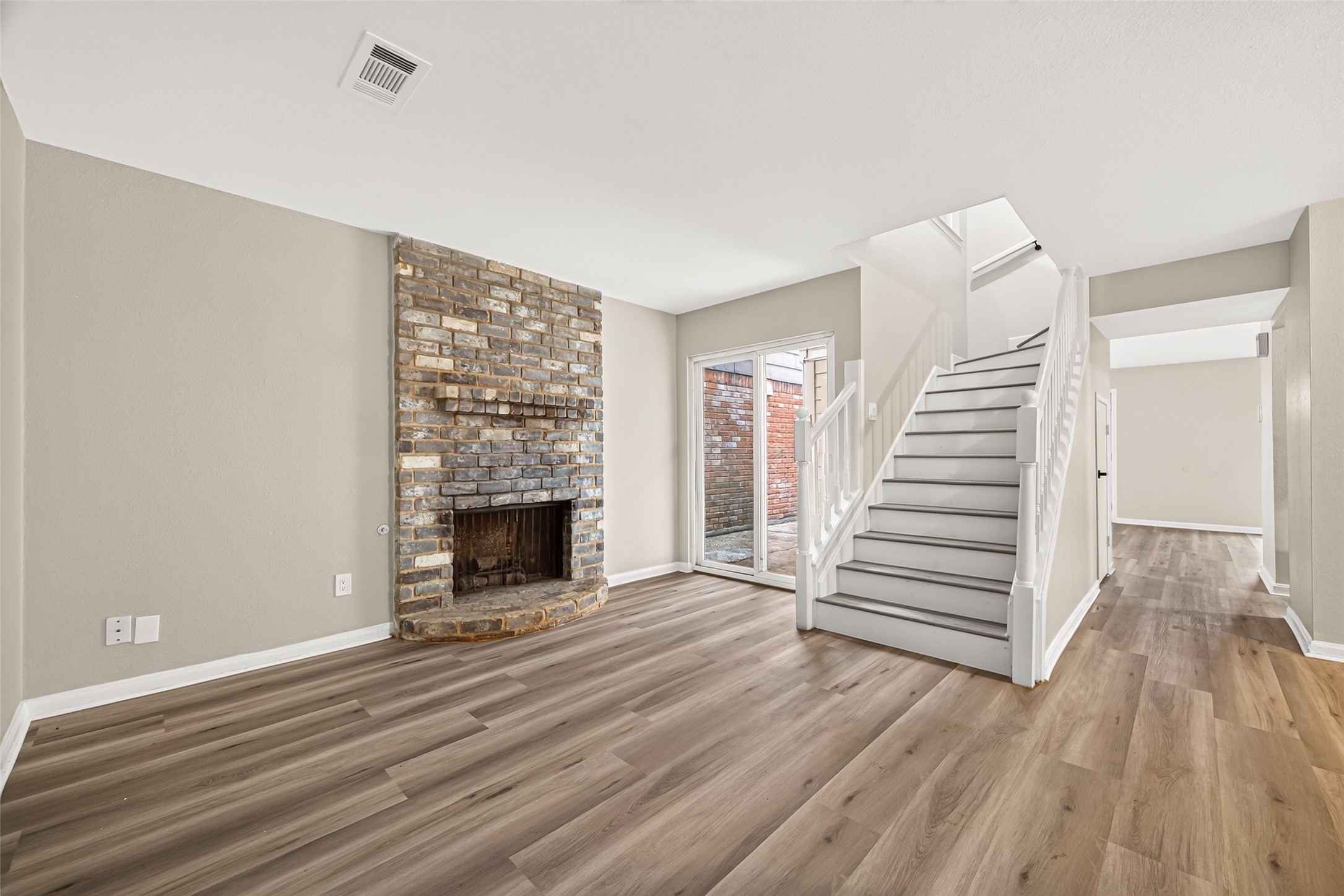 4603 Cashel Castle Drive Property Photo 13