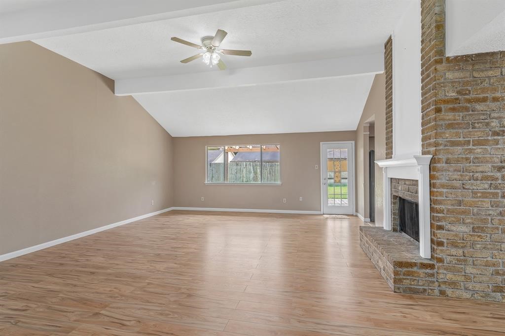 19511 Westhaven Drive Property Photo 7