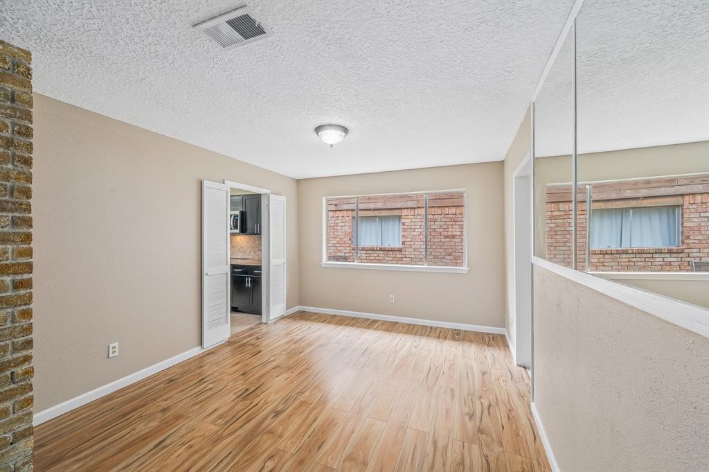 19511 Westhaven Drive Property Photo 14