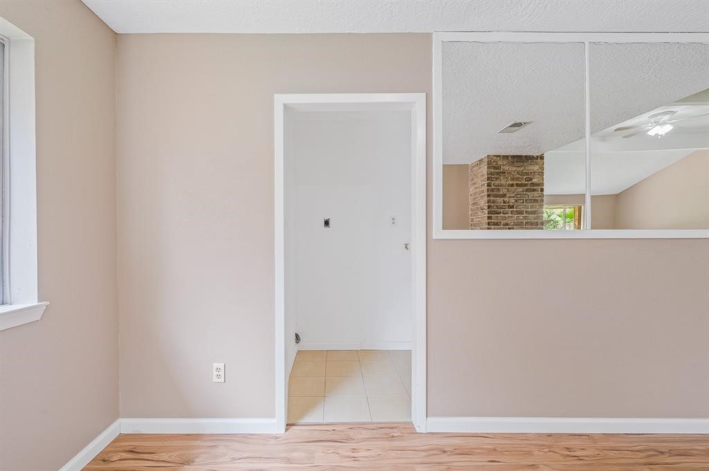 19511 Westhaven Drive Property Photo 15