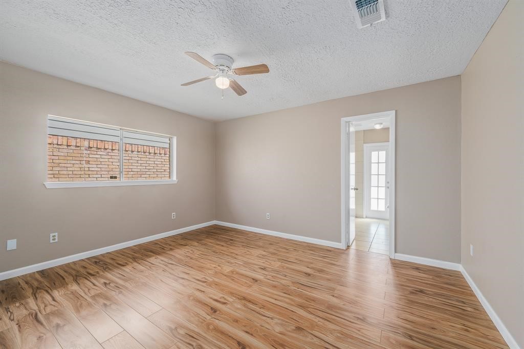 19511 Westhaven Drive Property Photo 18