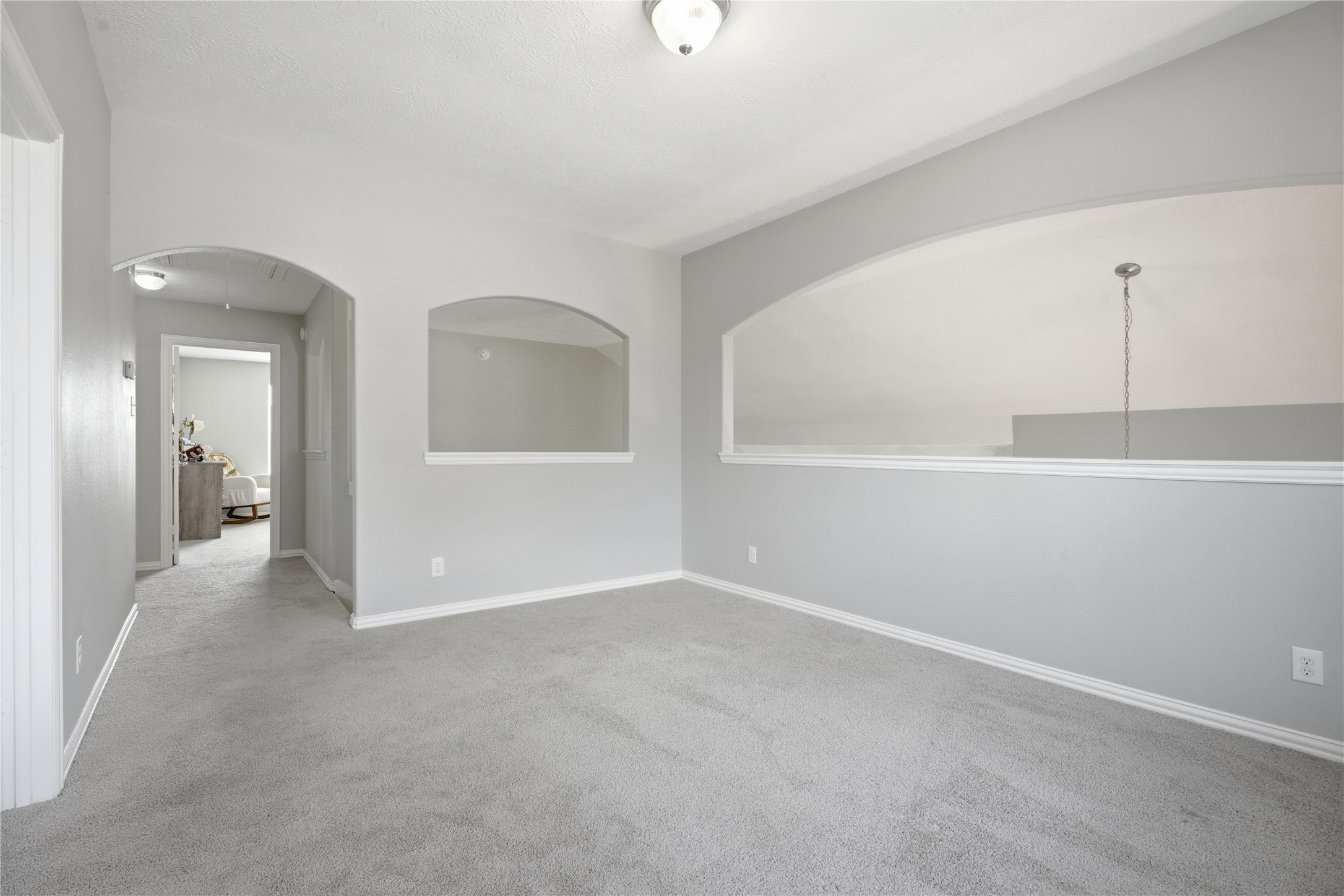 9114 Creekside Court Property Photo 19
