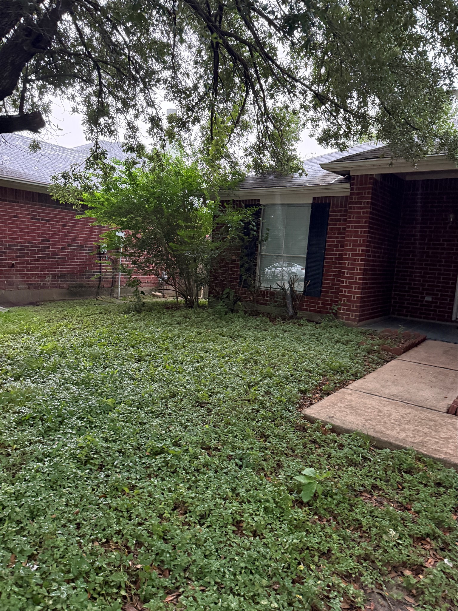 17314 Glenmorris Drive Property Photo 4
