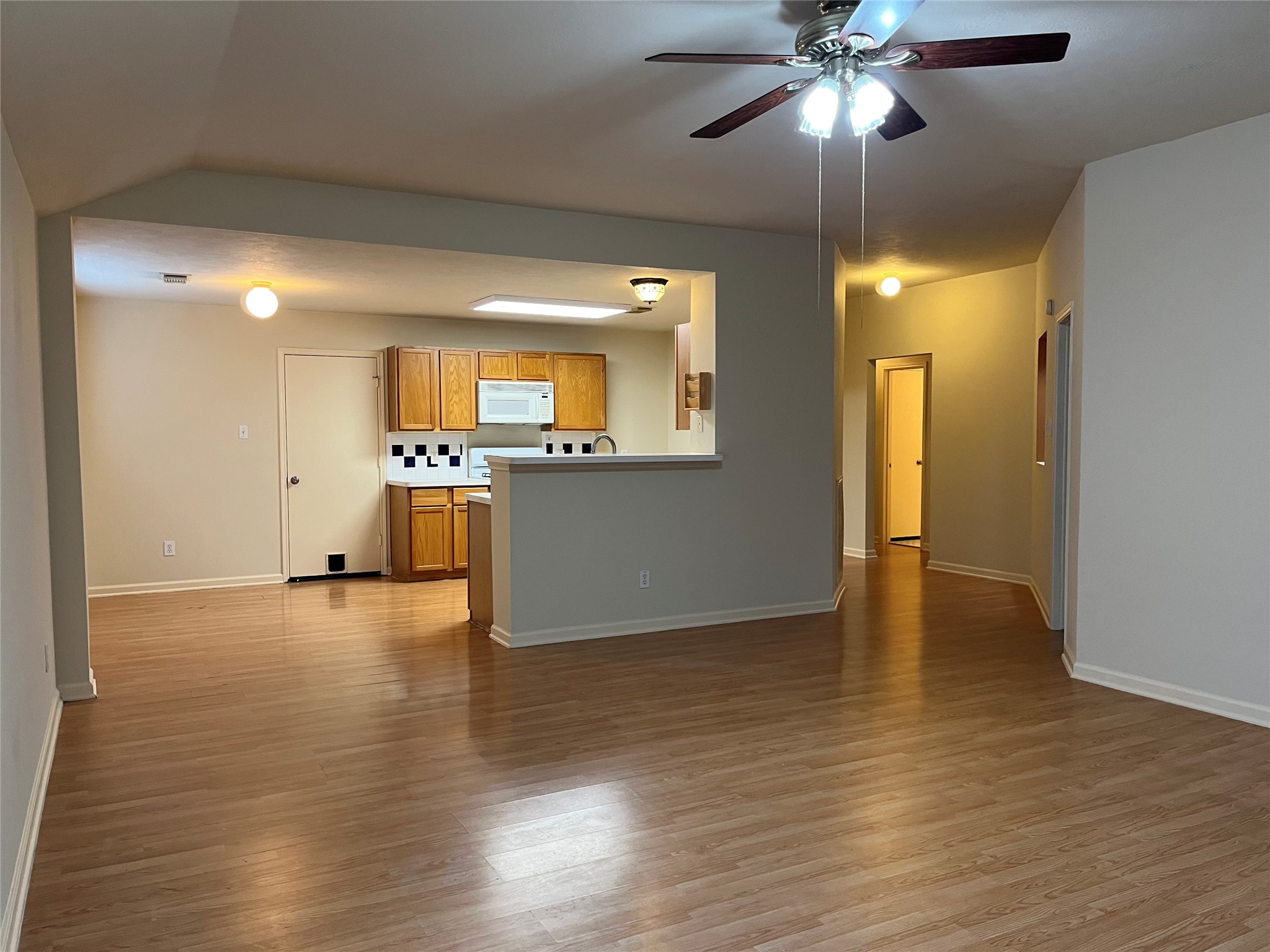 17314 Glenmorris Drive Property Photo 9