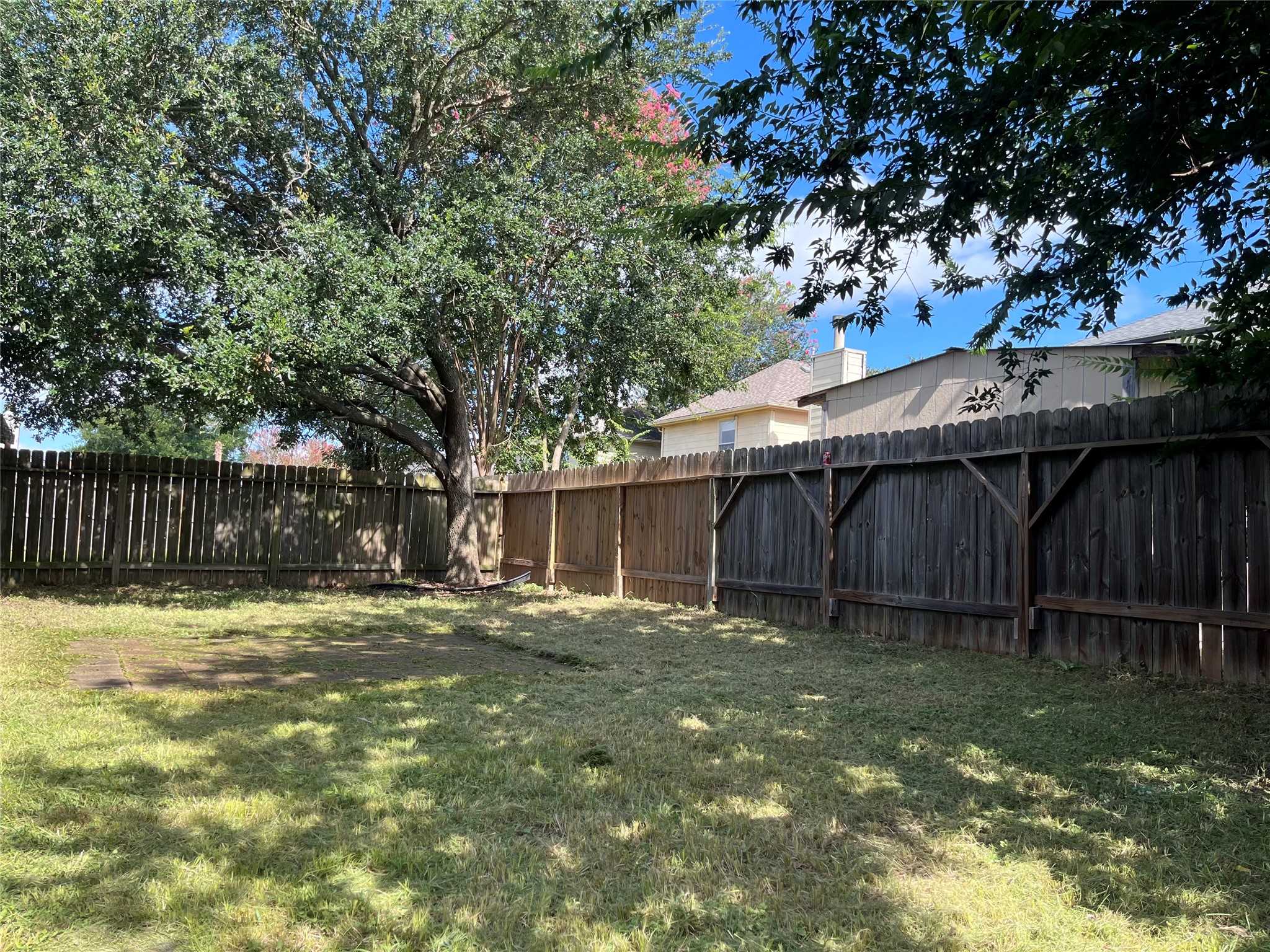 17314 Glenmorris Drive Property Photo 24