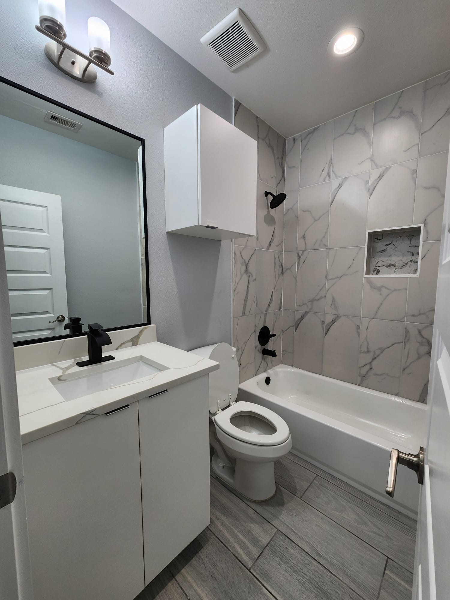 12107 Haroldson Forest Drive Property Photo 20
