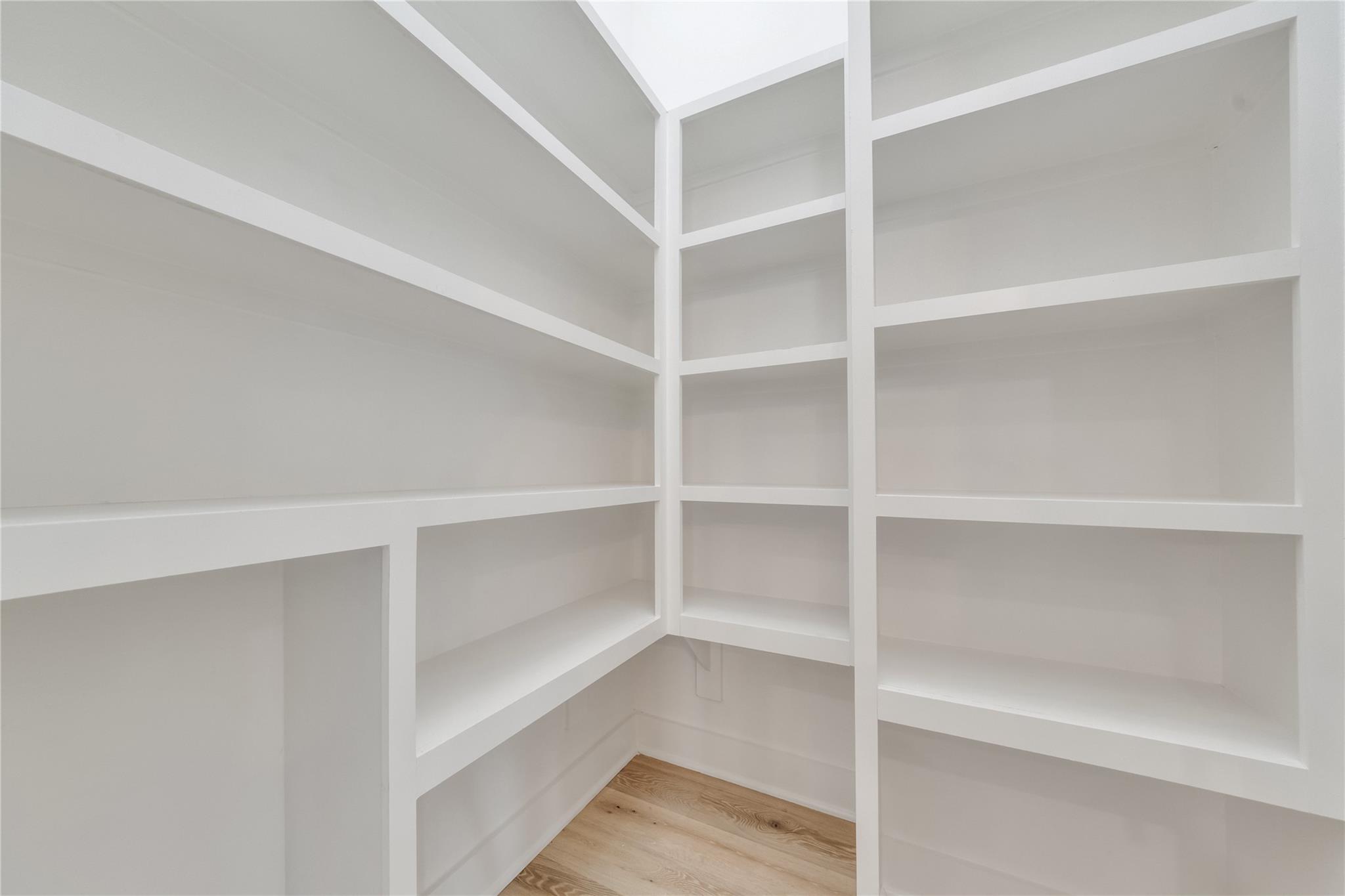 1035 W 24th Street, Houston Tx 77008 Property Photo 16