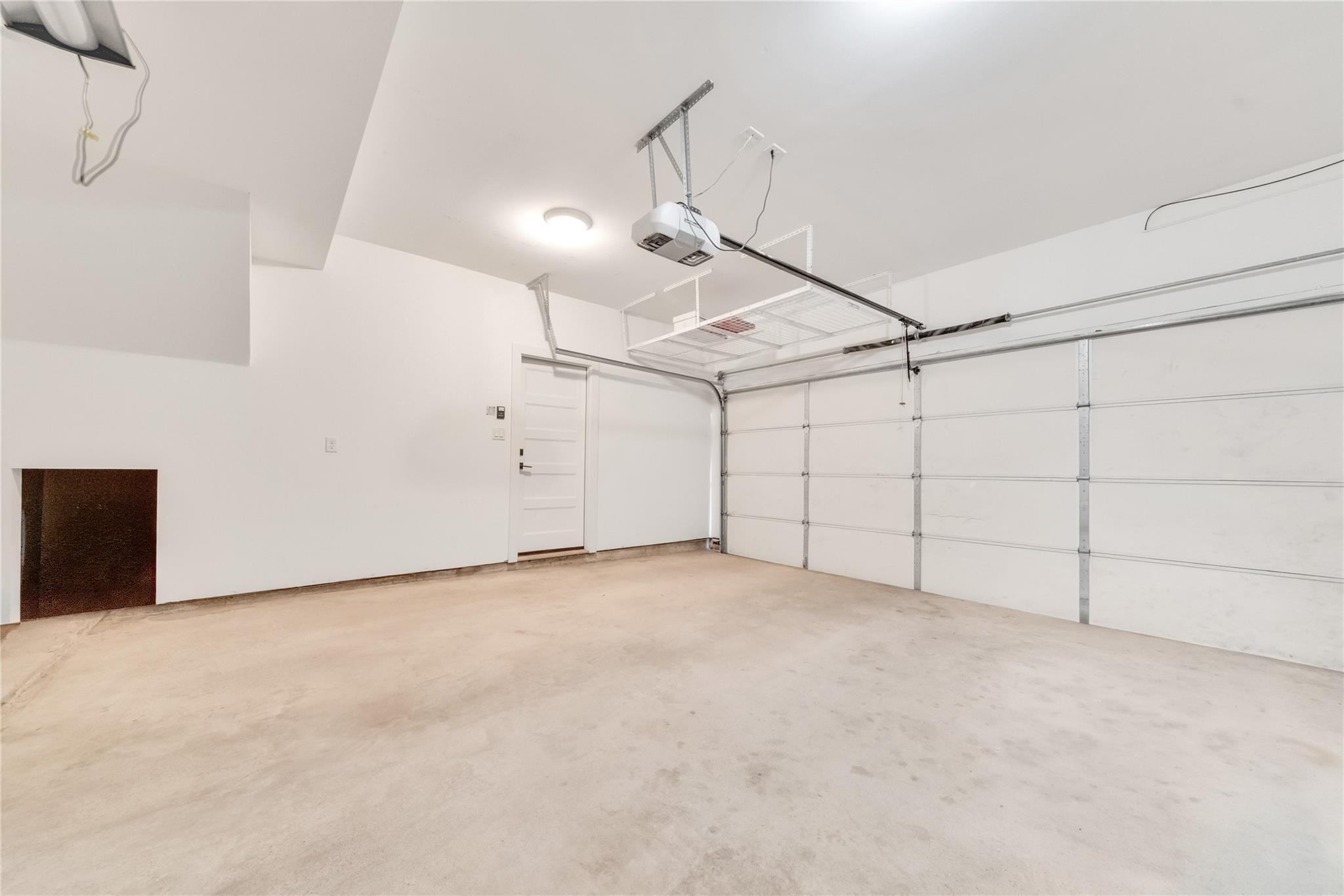 1035 W 24th Street Property Photo 41