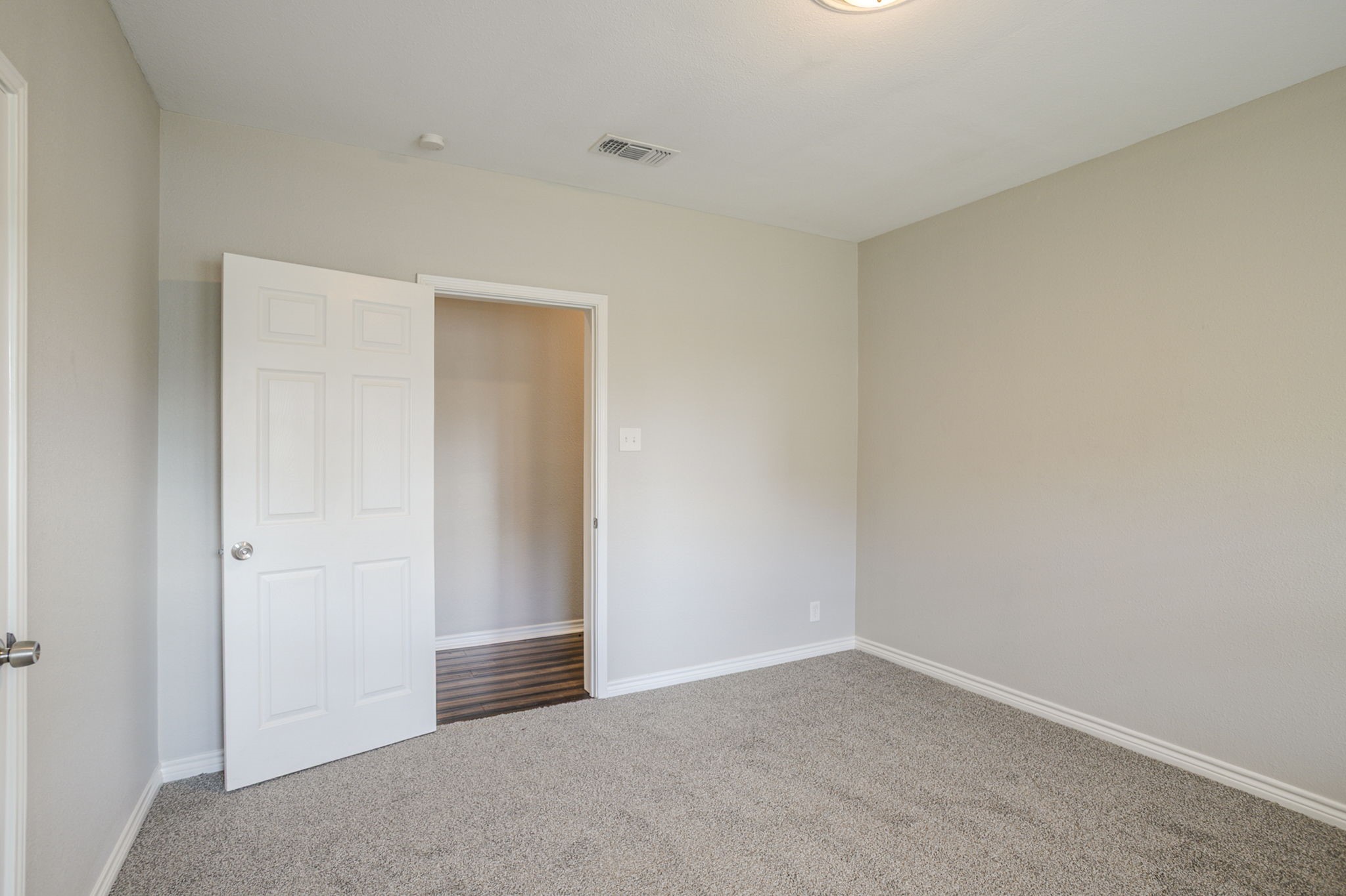 934 Lehman Street Property Photo 21