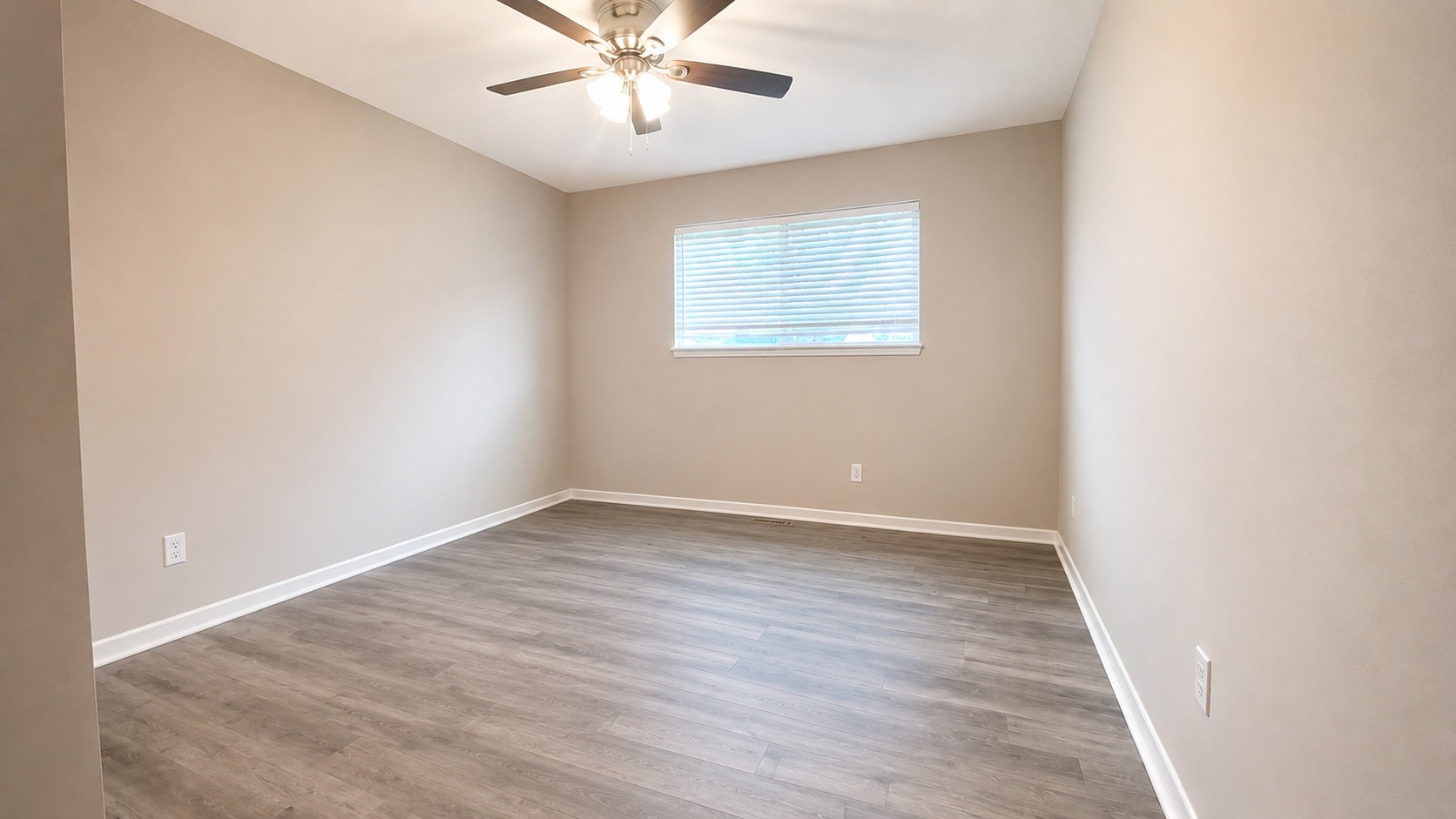 1811 Hanbury Court Property Photo 21