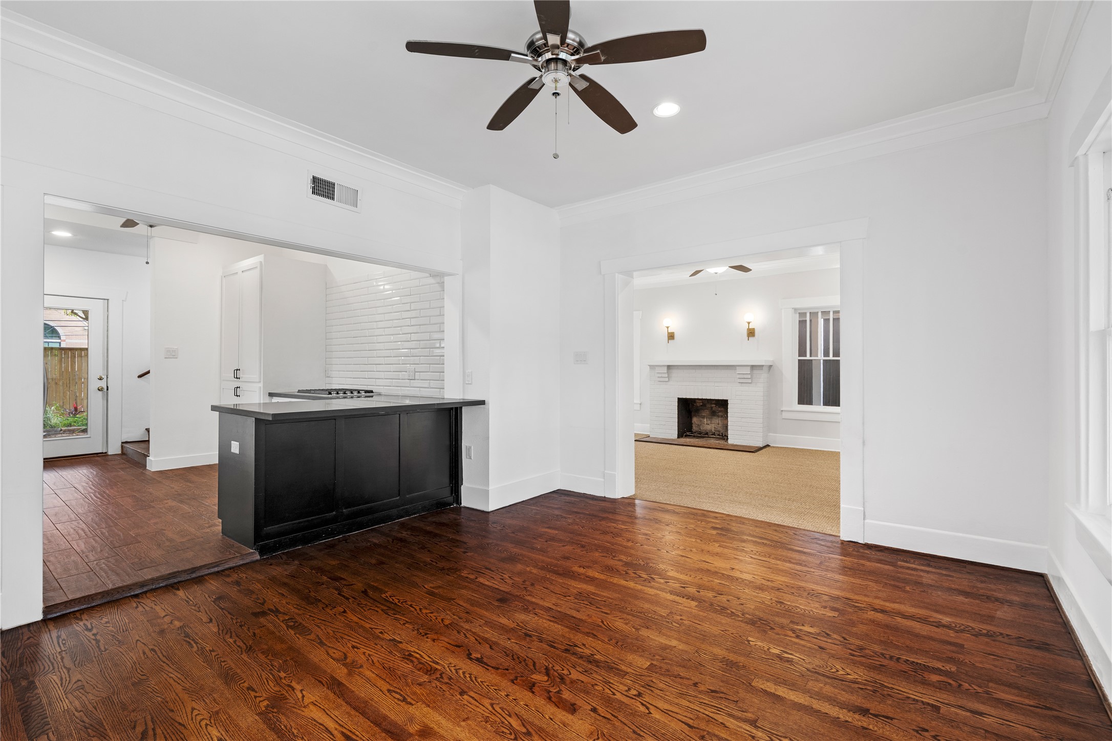 1210 Hawthorne Street Property Photo 14