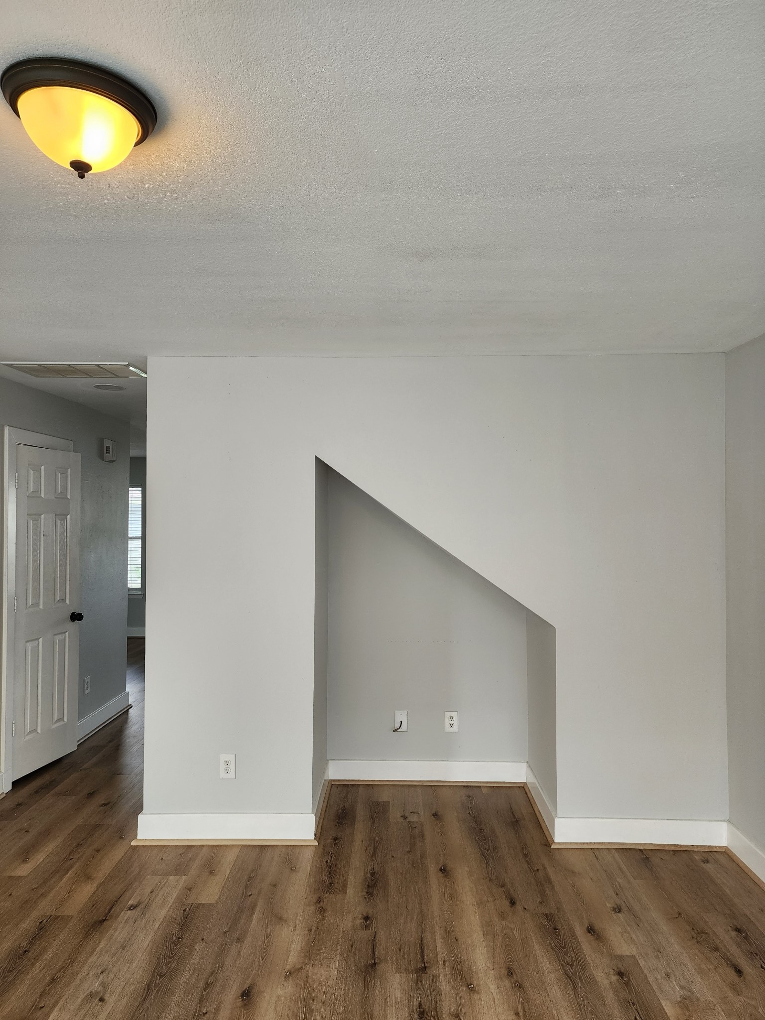 11929 Sanspereil Drive Property Photo 10