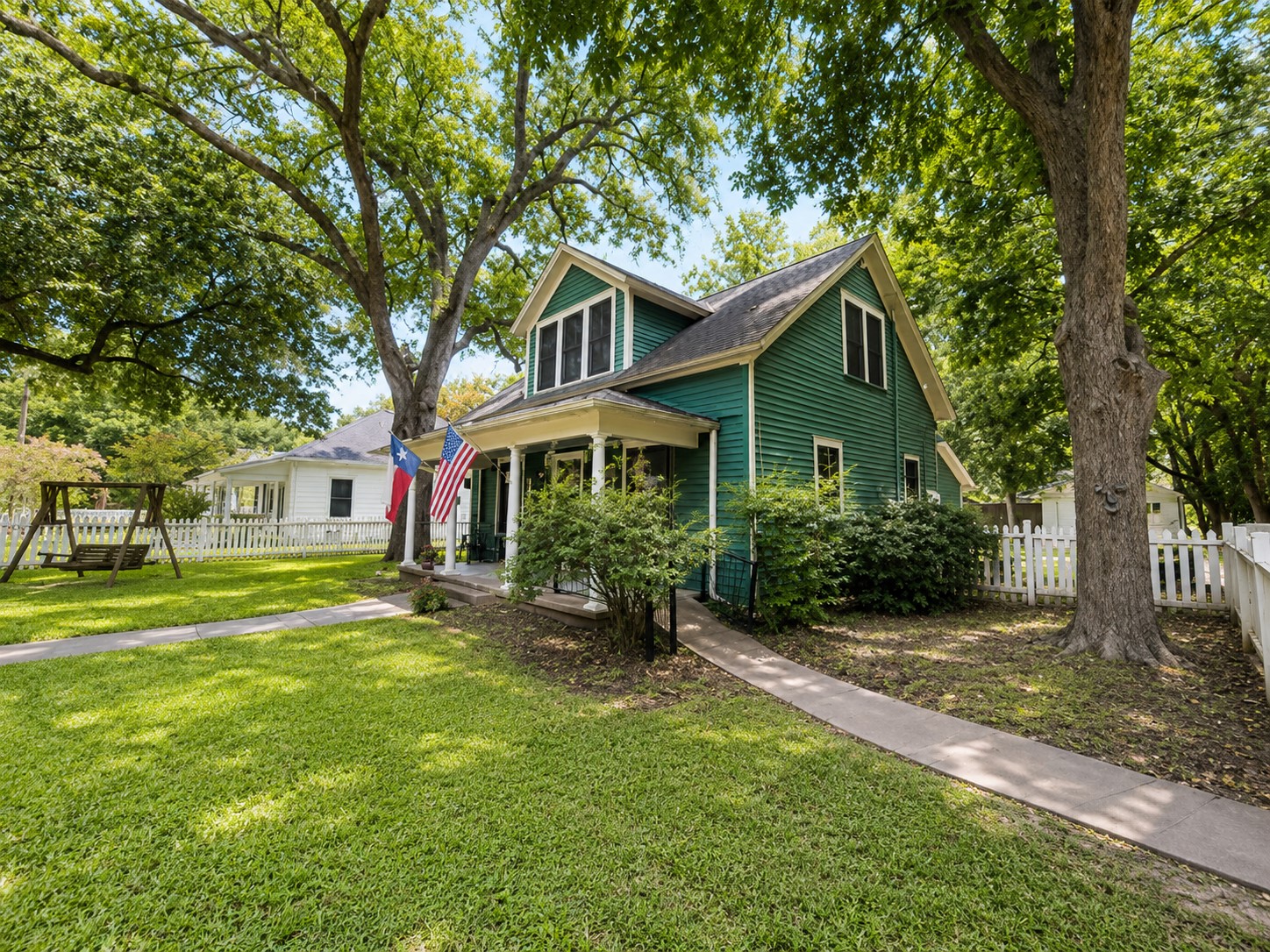 1012 W Adoue Street Property Photo 27