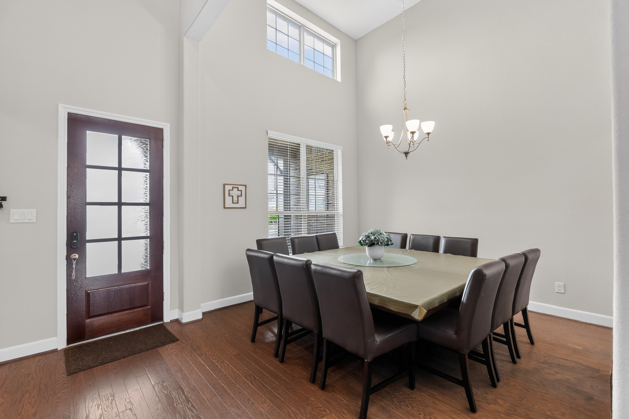 8110 Copper Rock Drive Property Photo 8