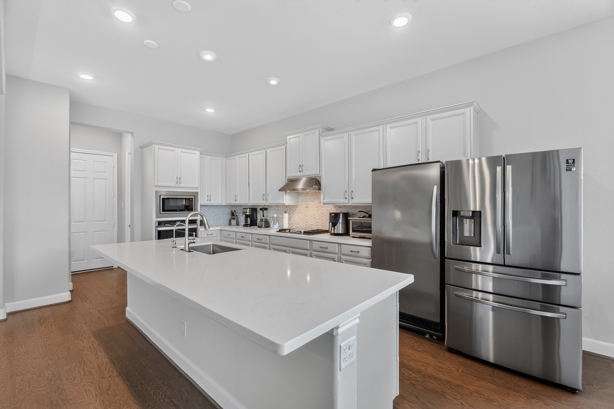 8110 Copper Rock Drive Property Photo 16