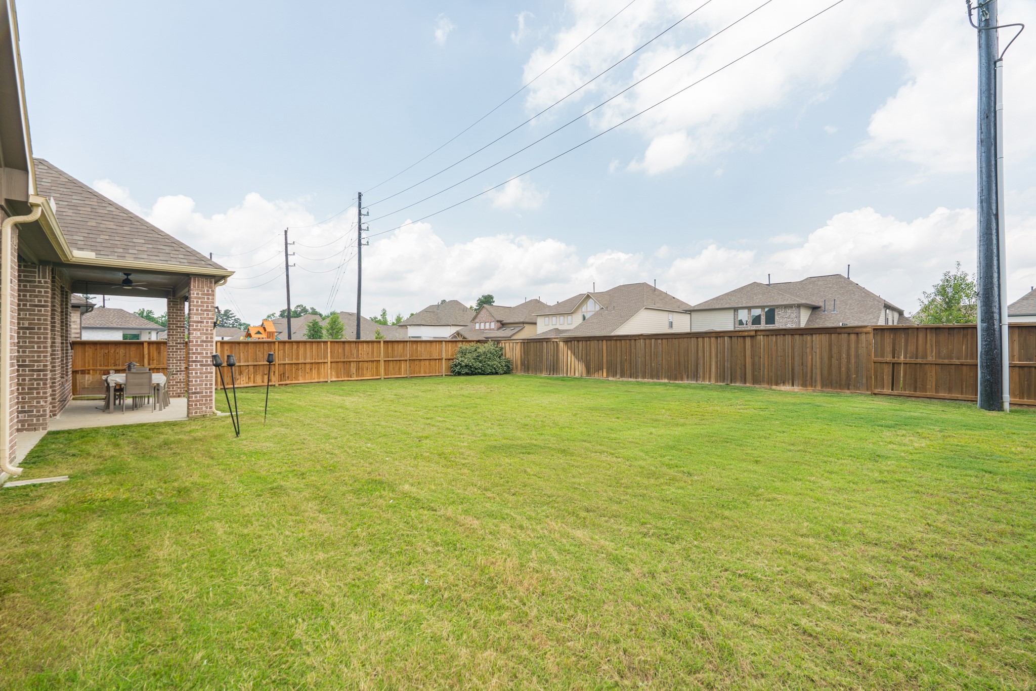 8110 Copper Rock Drive Property Photo 36