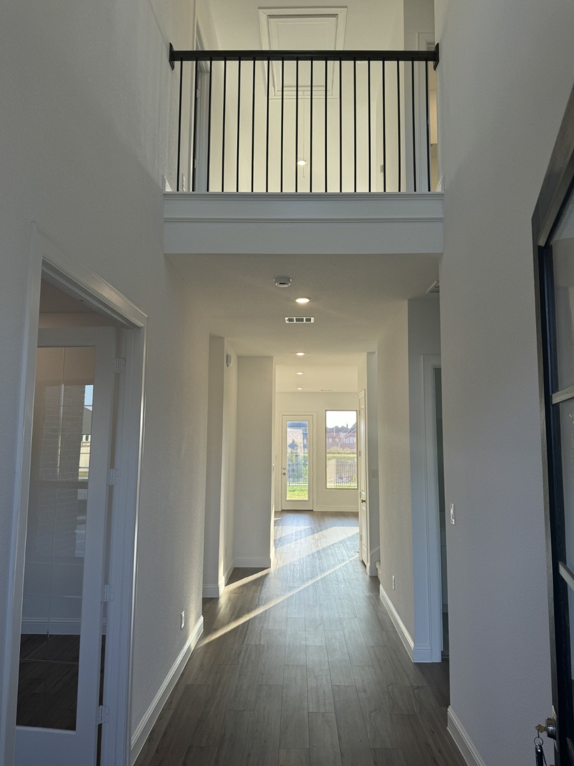 31223 Granary Hollow Drive Property Photo 3