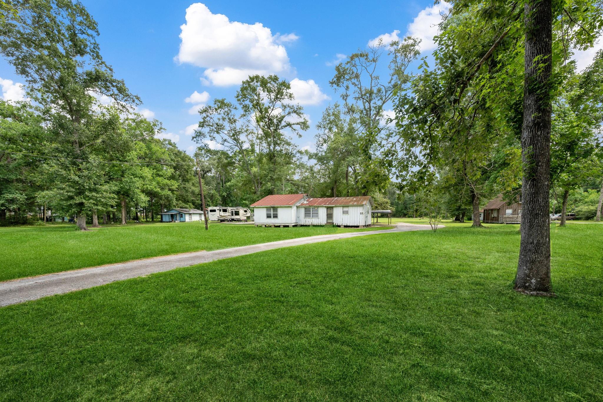 21000 Buck Knoll Road Property Photo 5