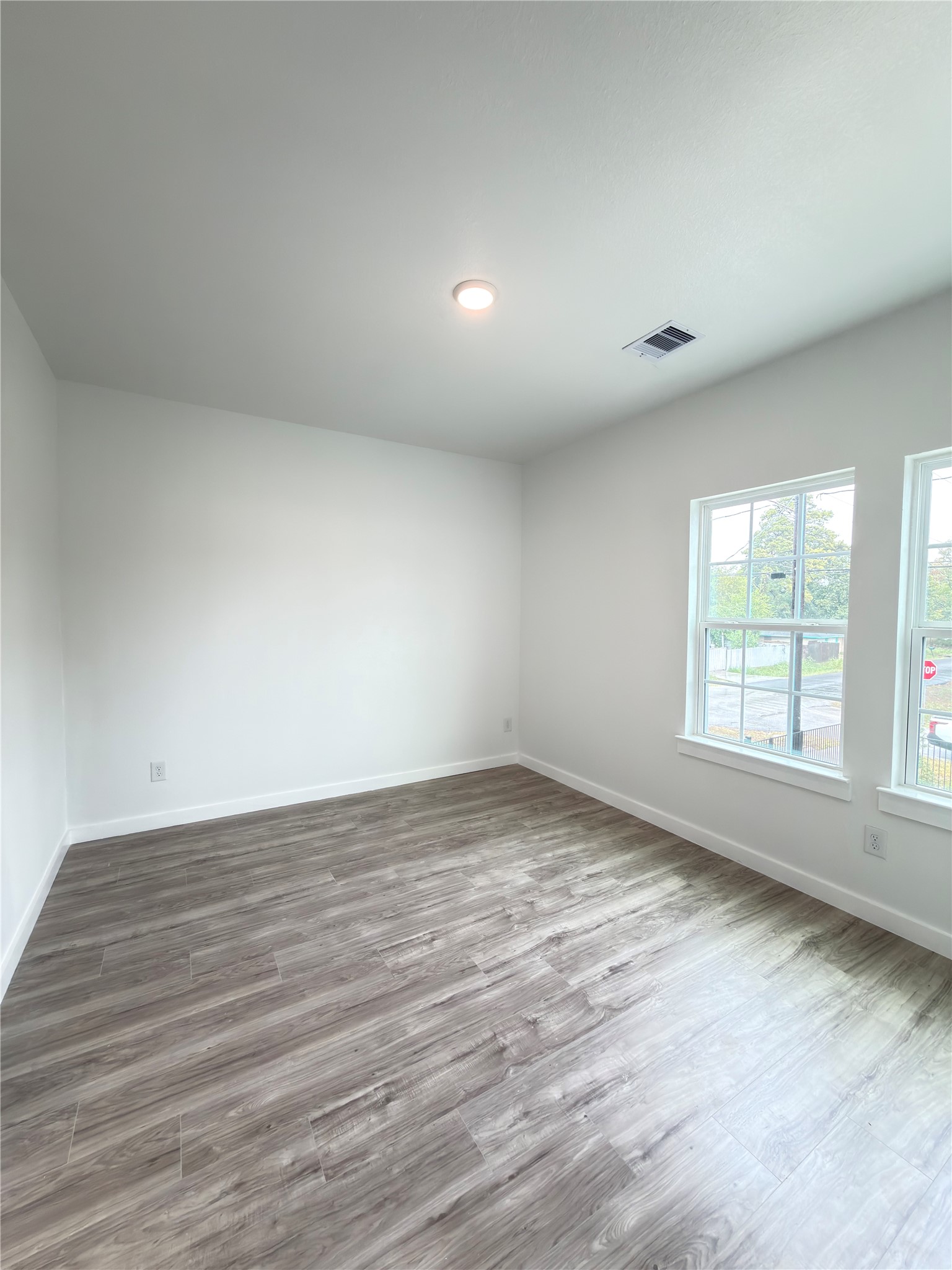 7502 Laura Koppe Road A Property Photo 16
