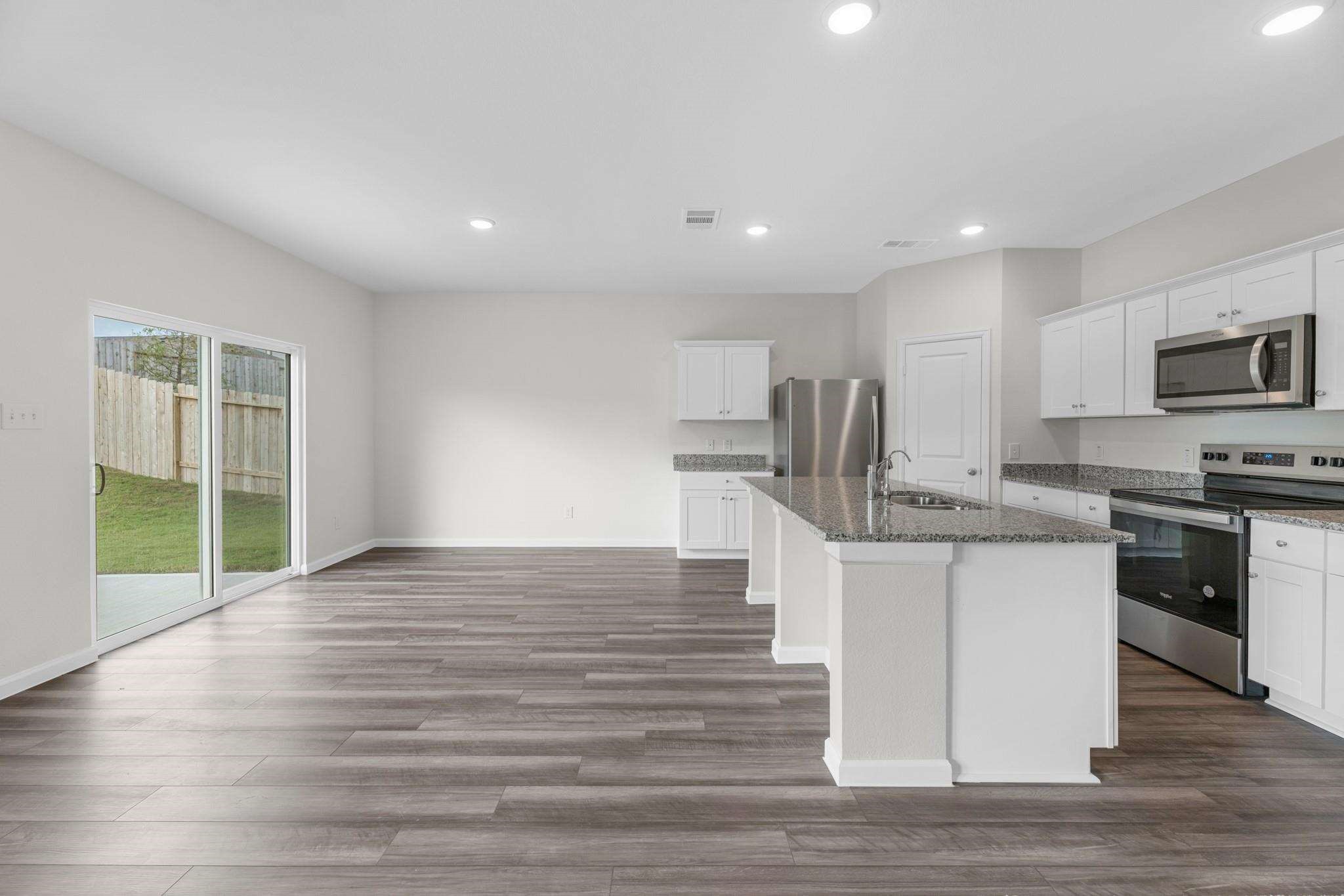 25288 Brookstone Way Property Photo 4