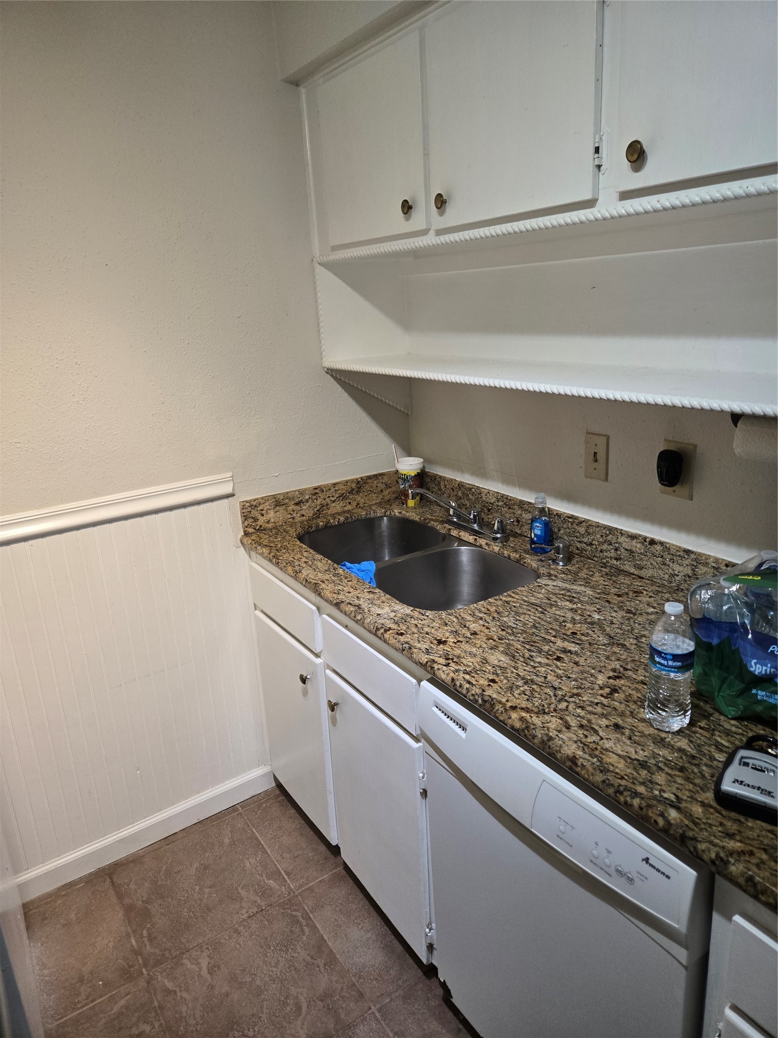 5550 N Braeswood Boulevard 12 Property Photo 2