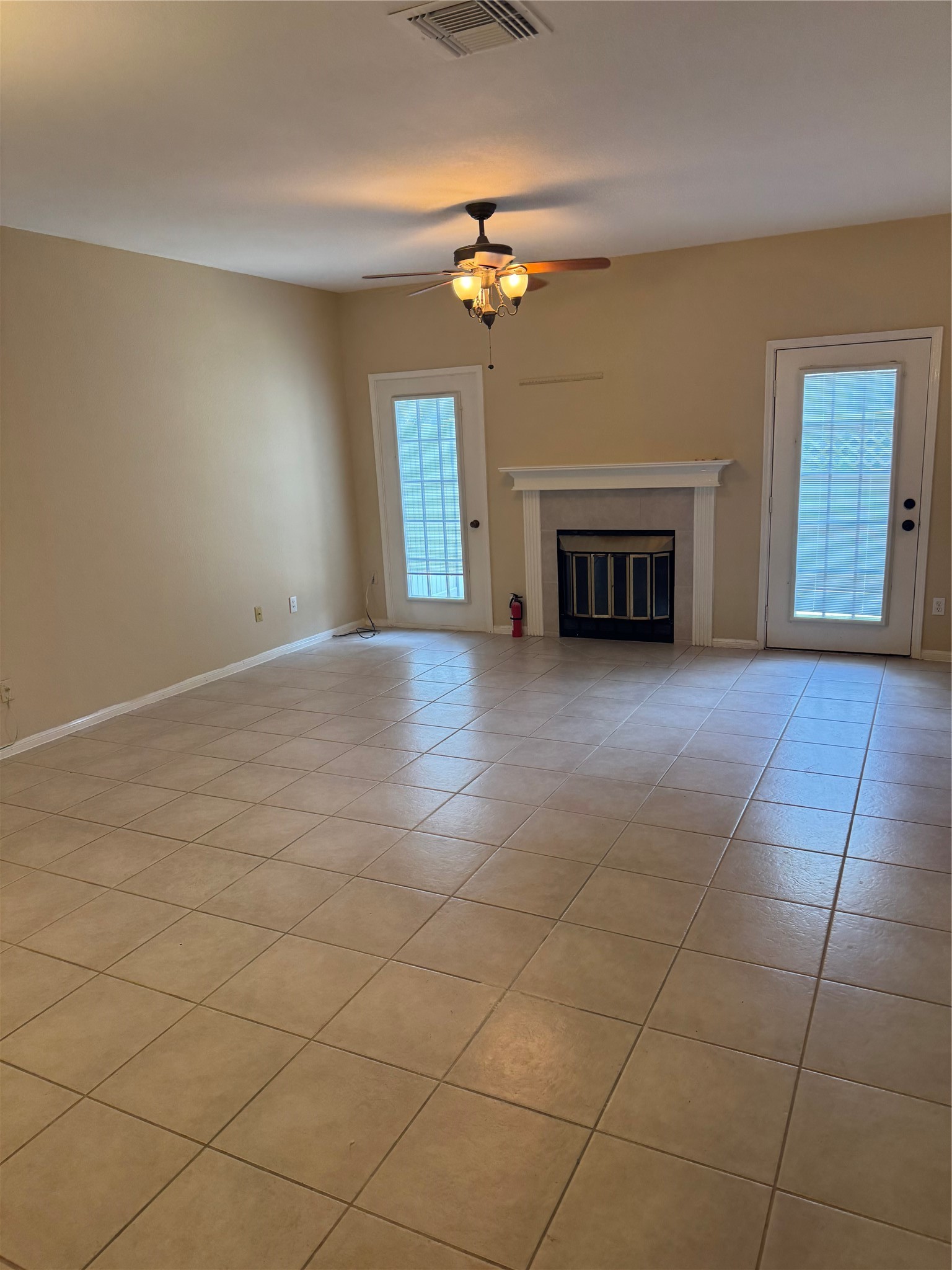 6000 Reims Road 3006 Property Photo 1