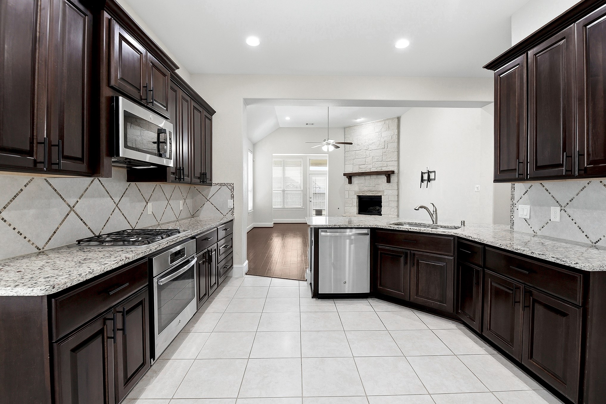 2226 Falcon Brook Drive Property Photo 17