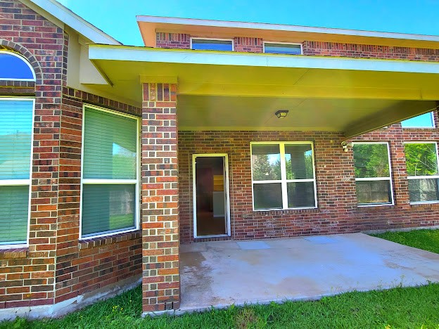 10007 Shire Green Lane Property Photo 7