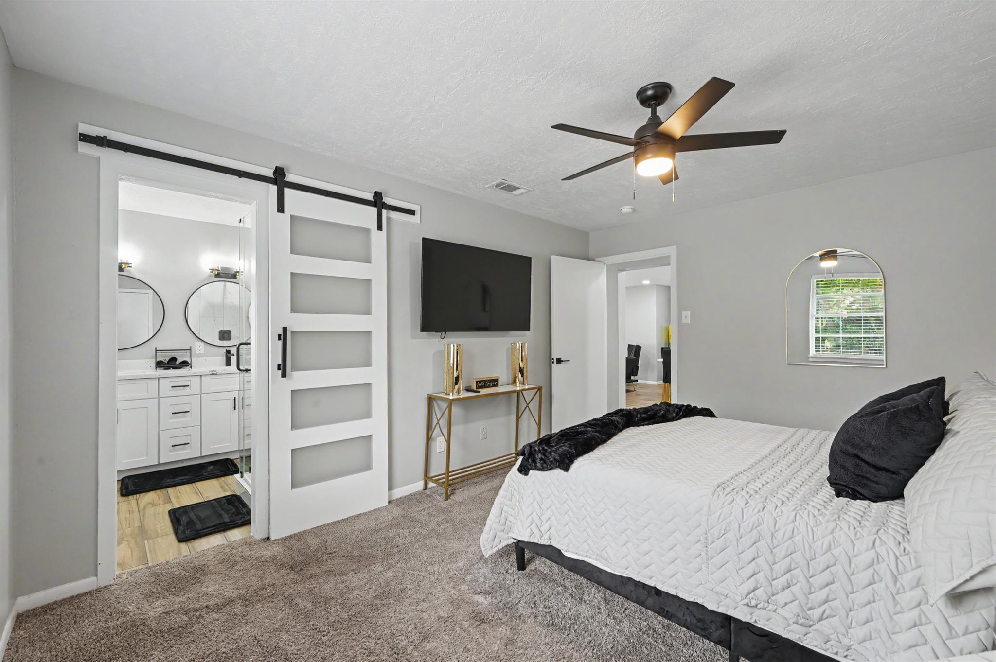 9515 Highmeadow Drive Property Photo 15
