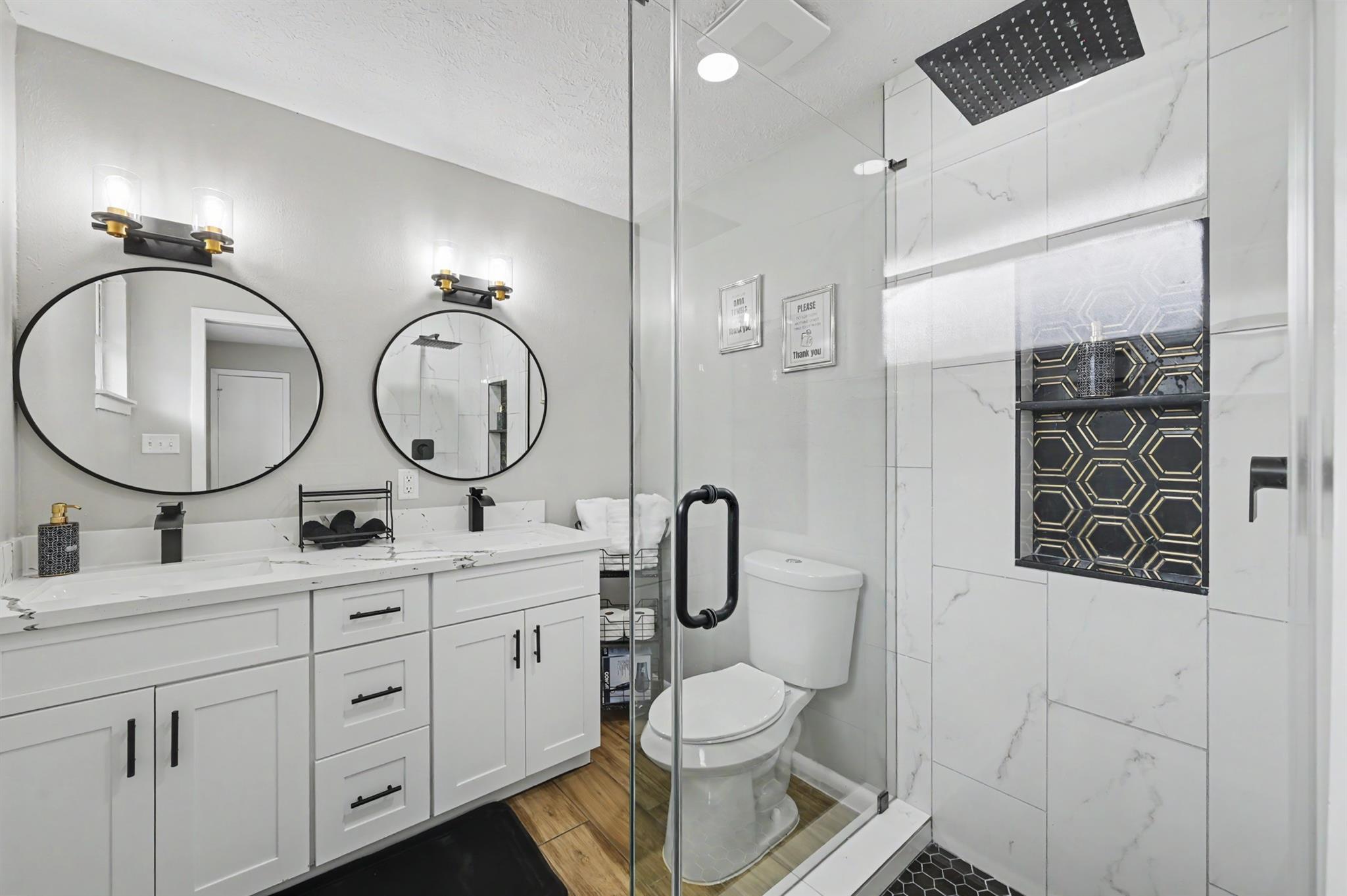 9515 Highmeadow Drive Property Photo 17