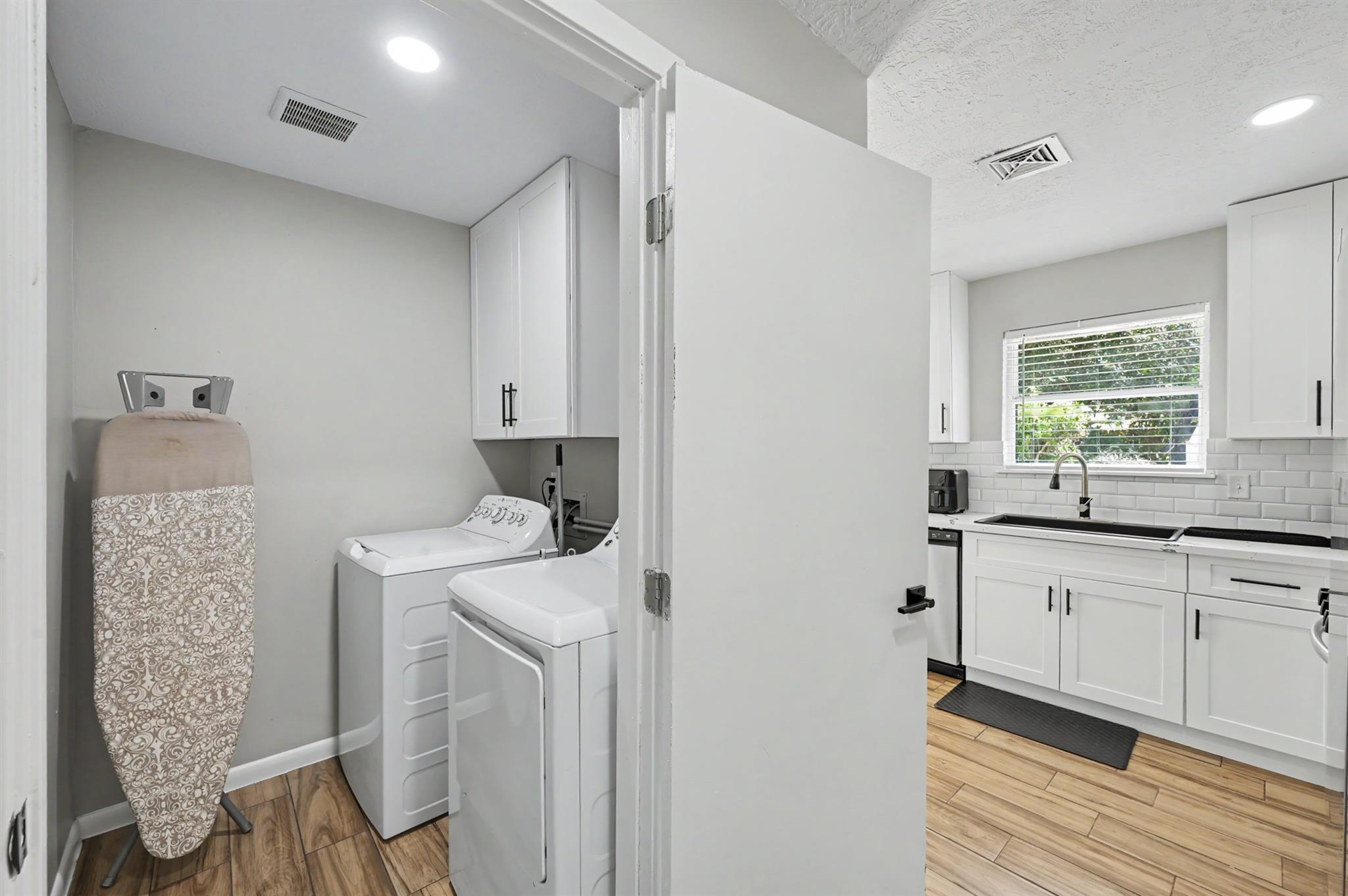 9515 Highmeadow Drive Property Photo 24