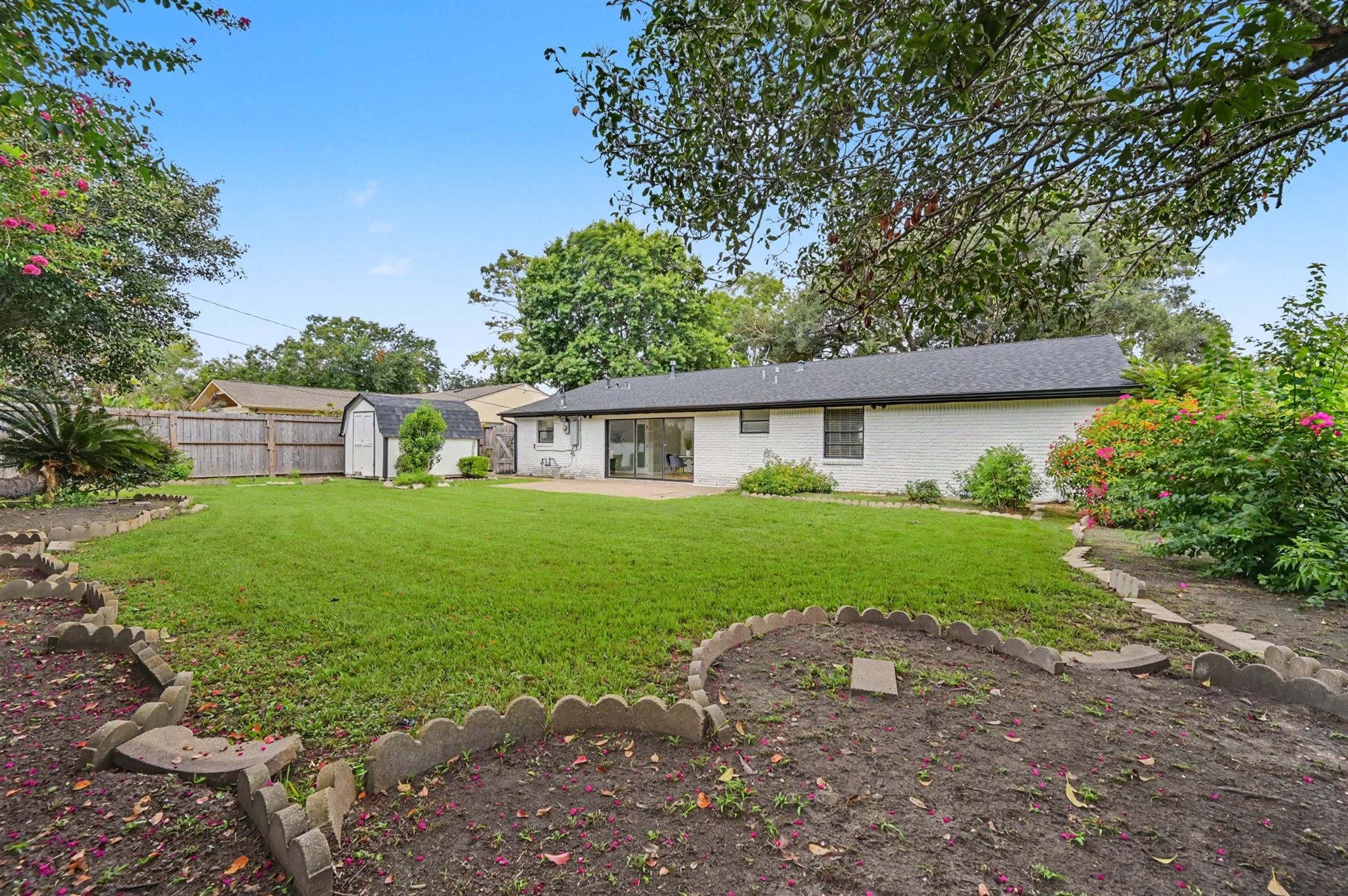 9515 Highmeadow Drive Property Photo 26