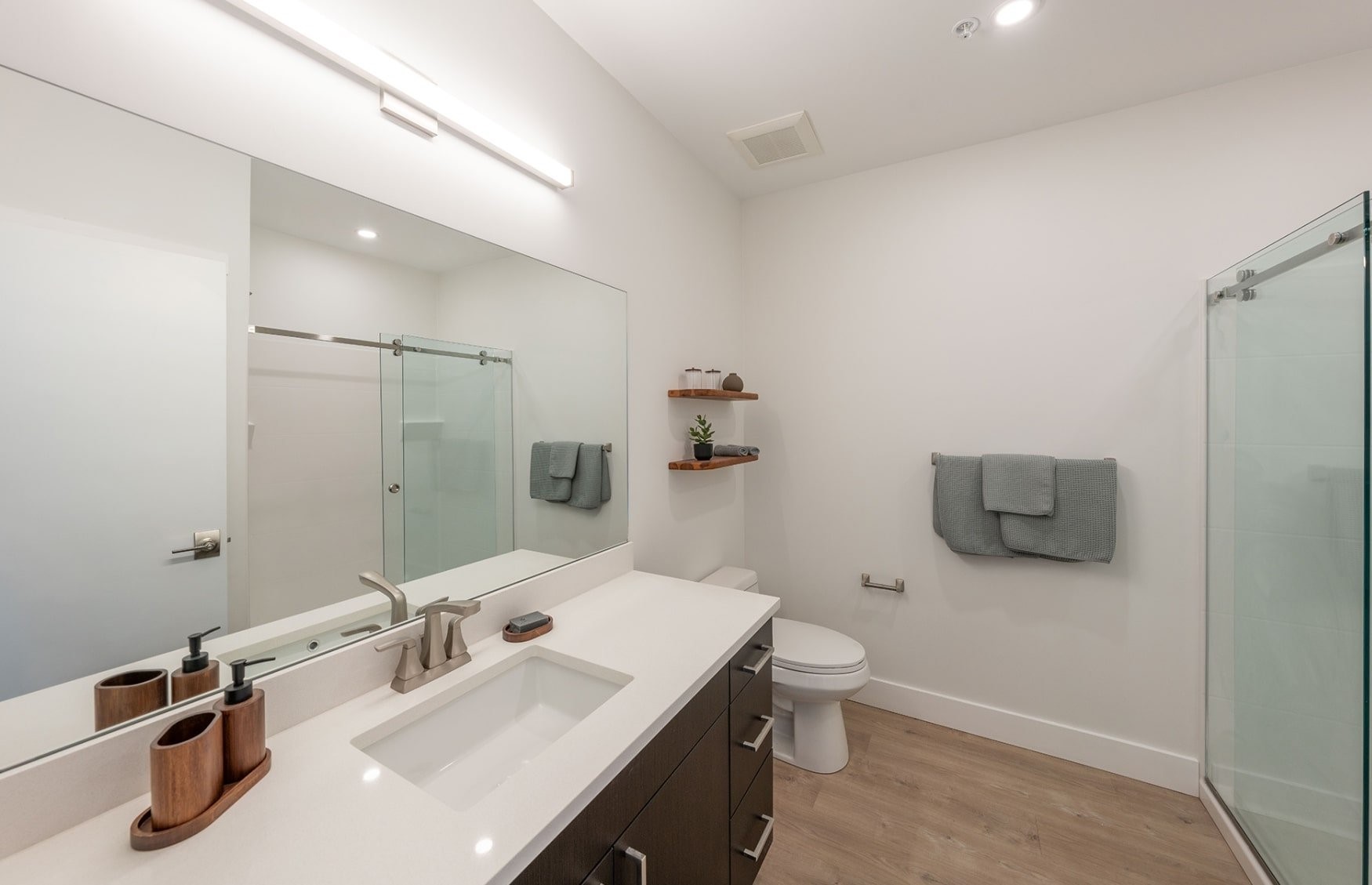 375 Larkspur Ave Property Photo 6