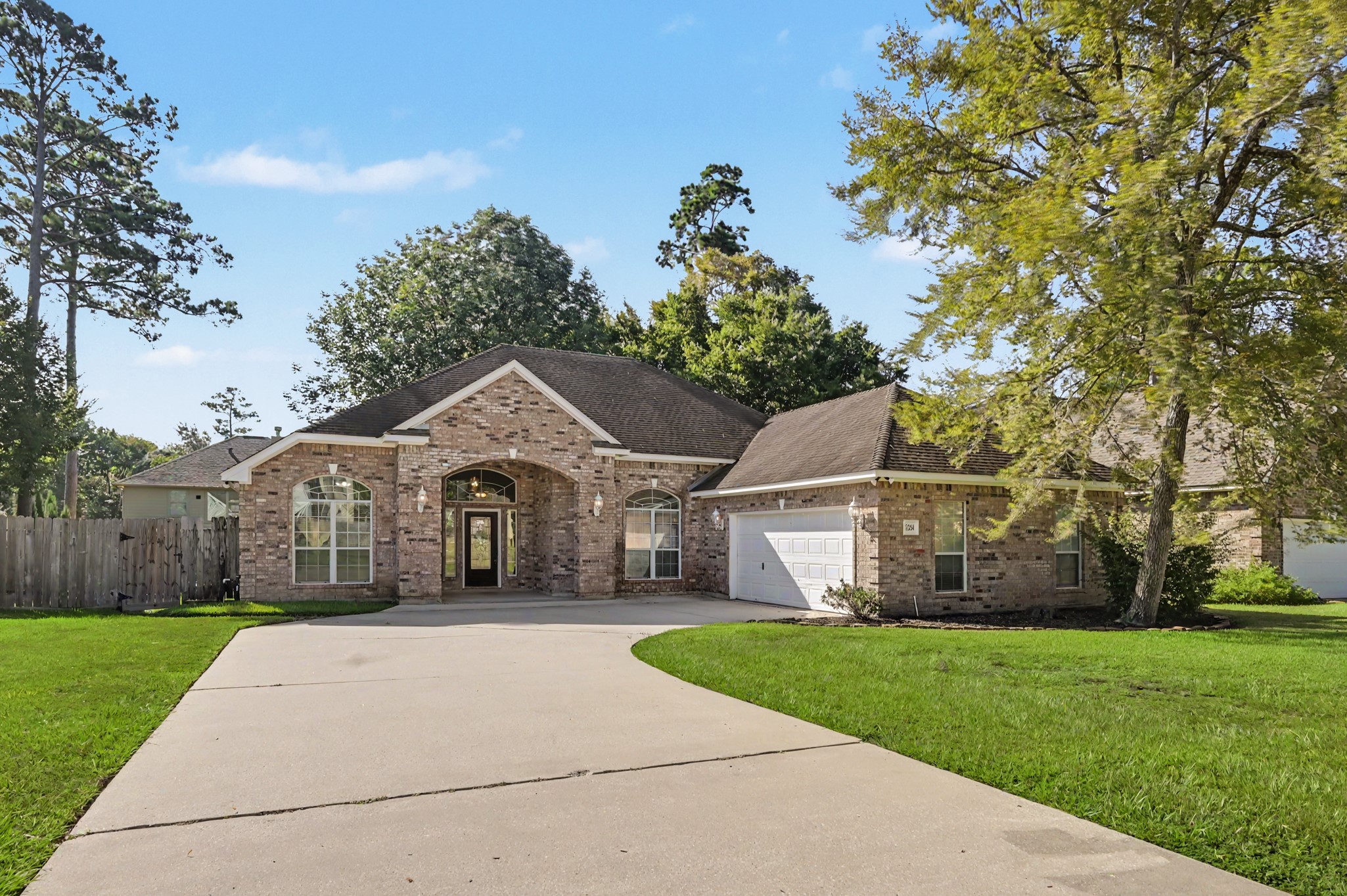 3334 Hemingway Drive Property Photo 1