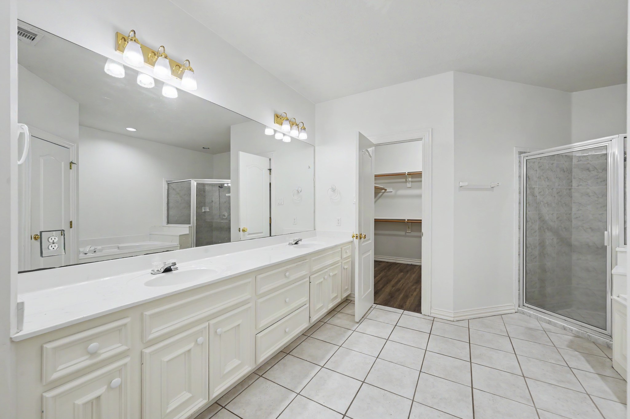 3334 Hemingway Drive Property Photo 11