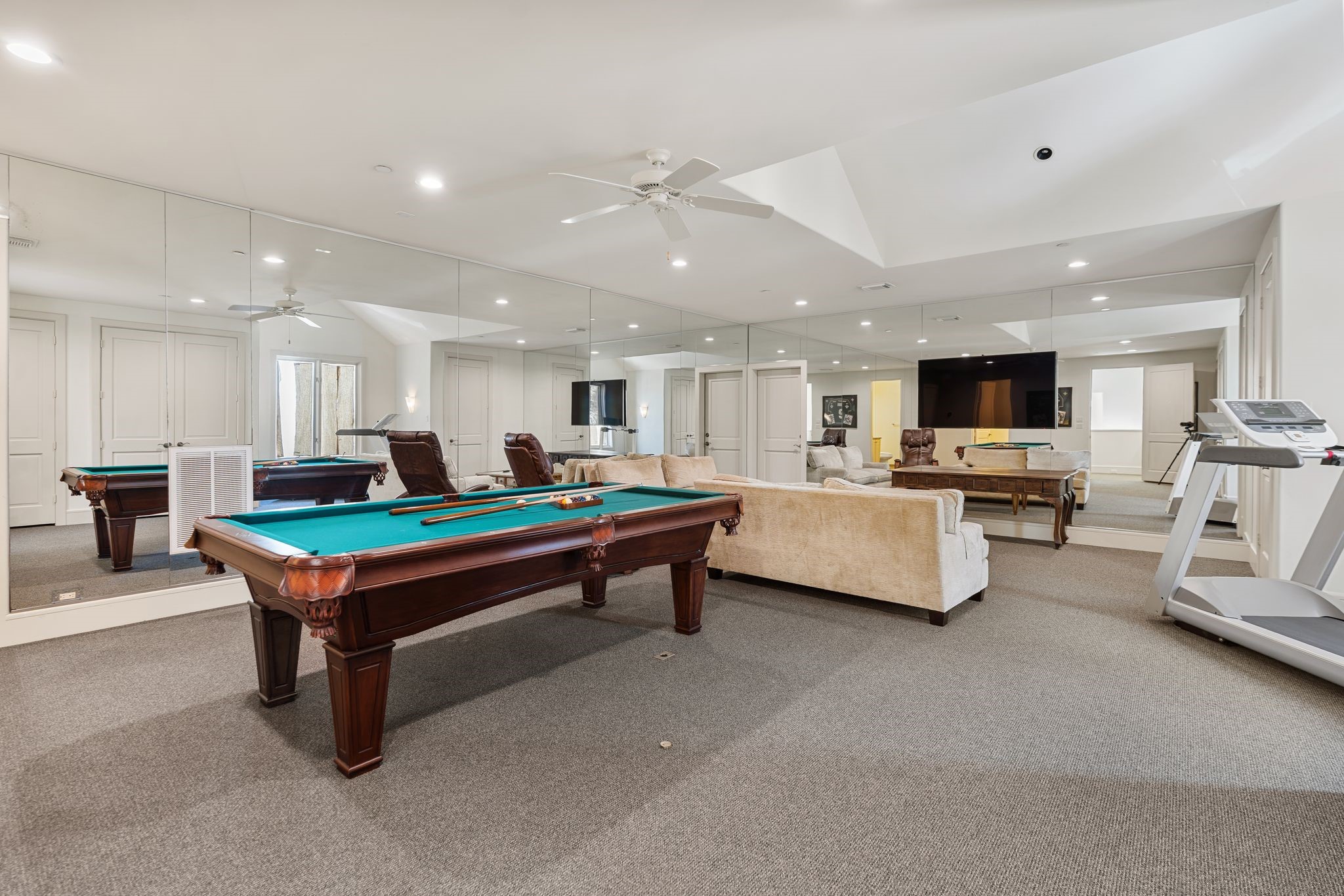 354 Piney Point Road Property Photo 47