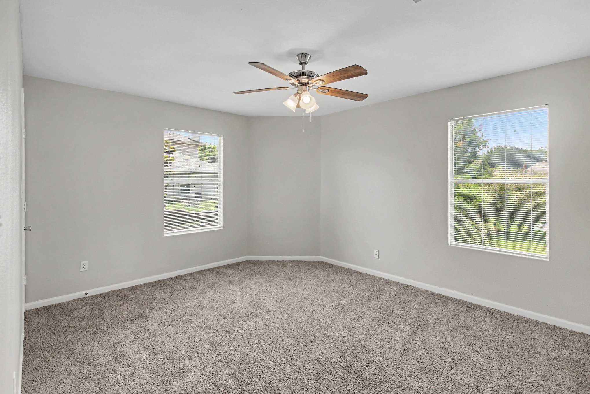 18481 Sunrise Oaks Court Property Photo 15