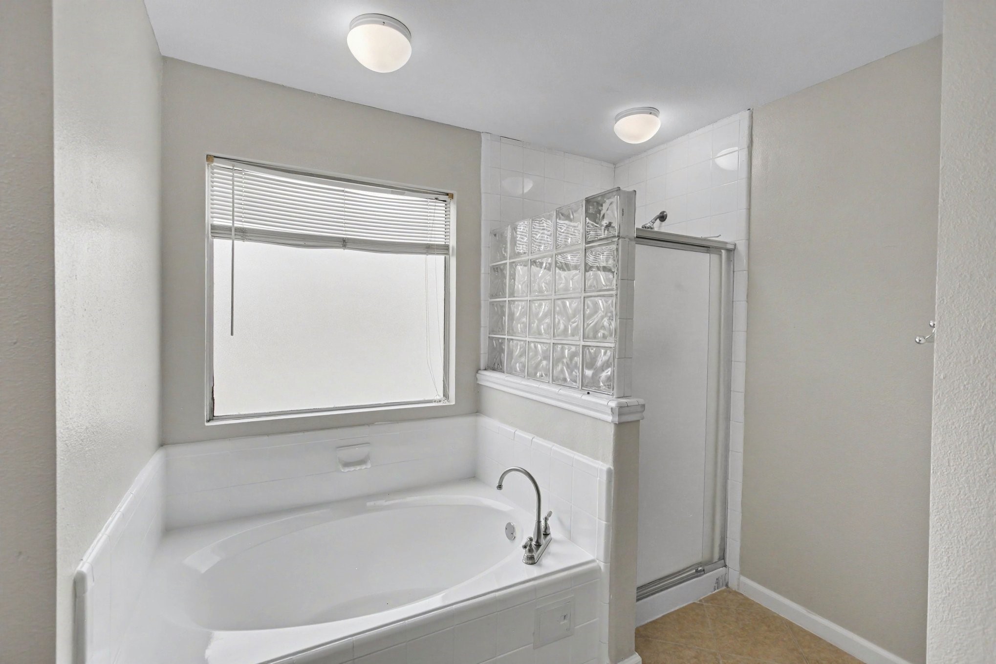 18481 Sunrise Oaks Court Property Photo 21
