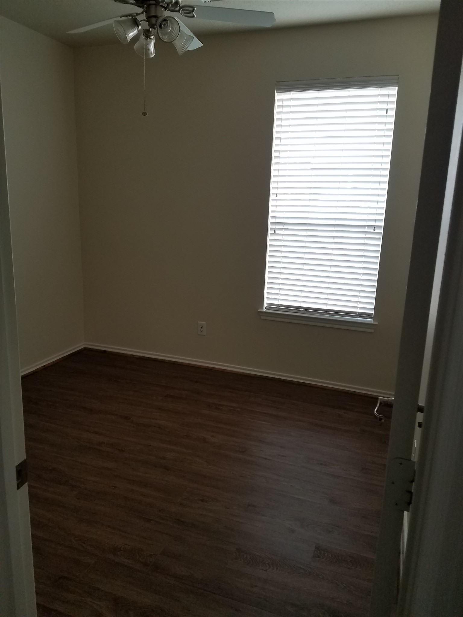 25814 Orchard Knoll Lane Property Photo 6