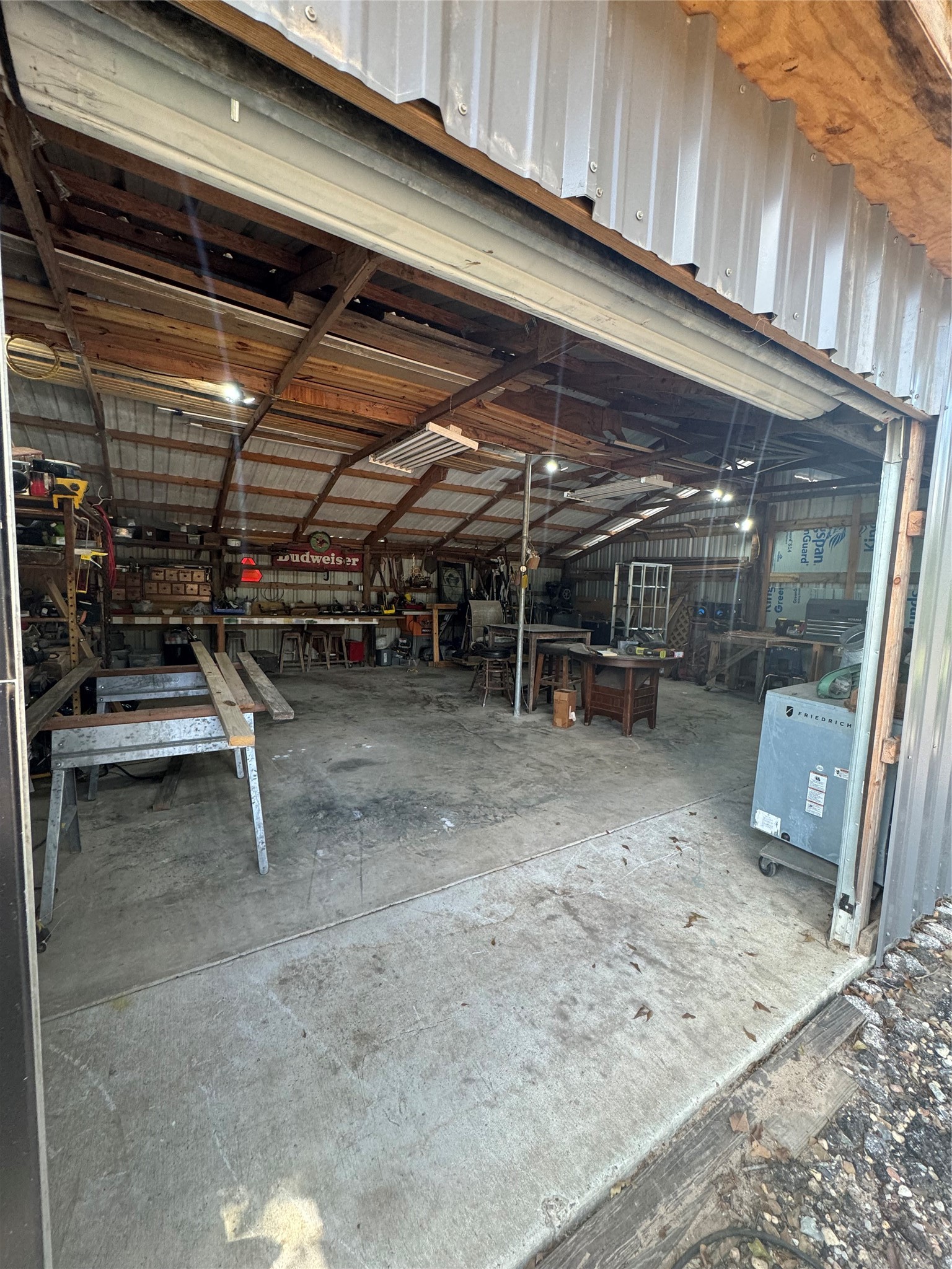 38056 S Bonnie Lake Drive Property Photo 4