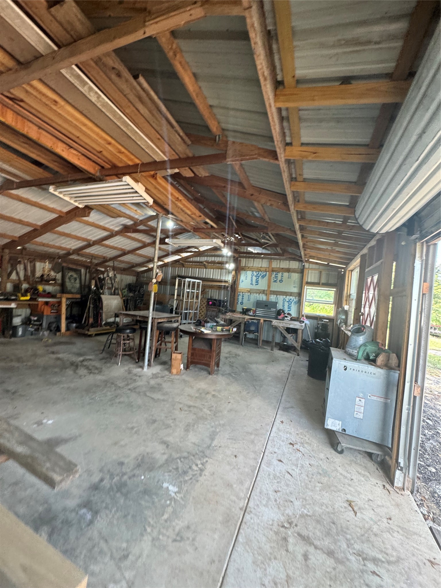 38056 S Bonnie Lake Drive Property Photo 5