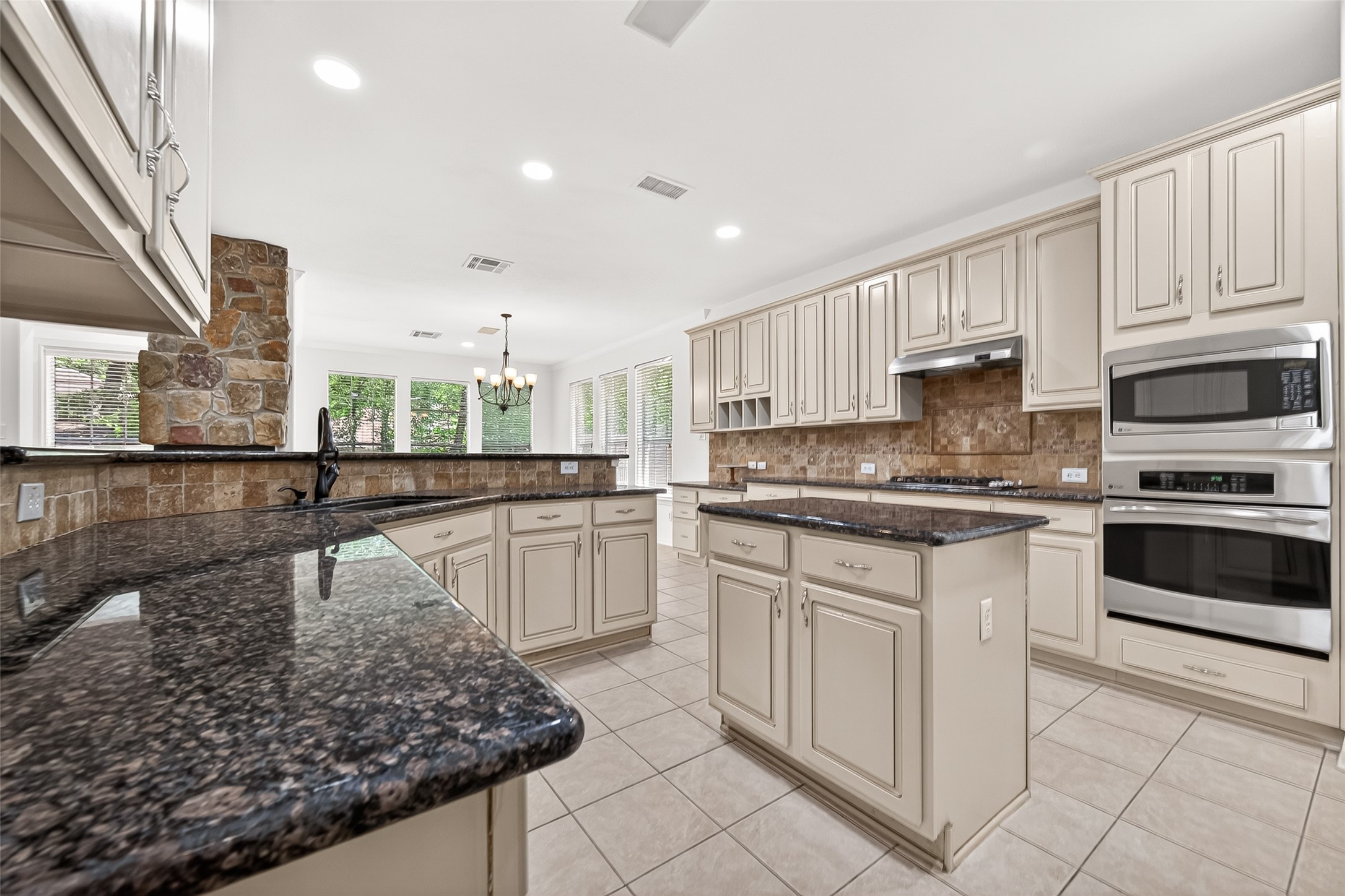 22 Westwinds Circle Ne Property Photo 15