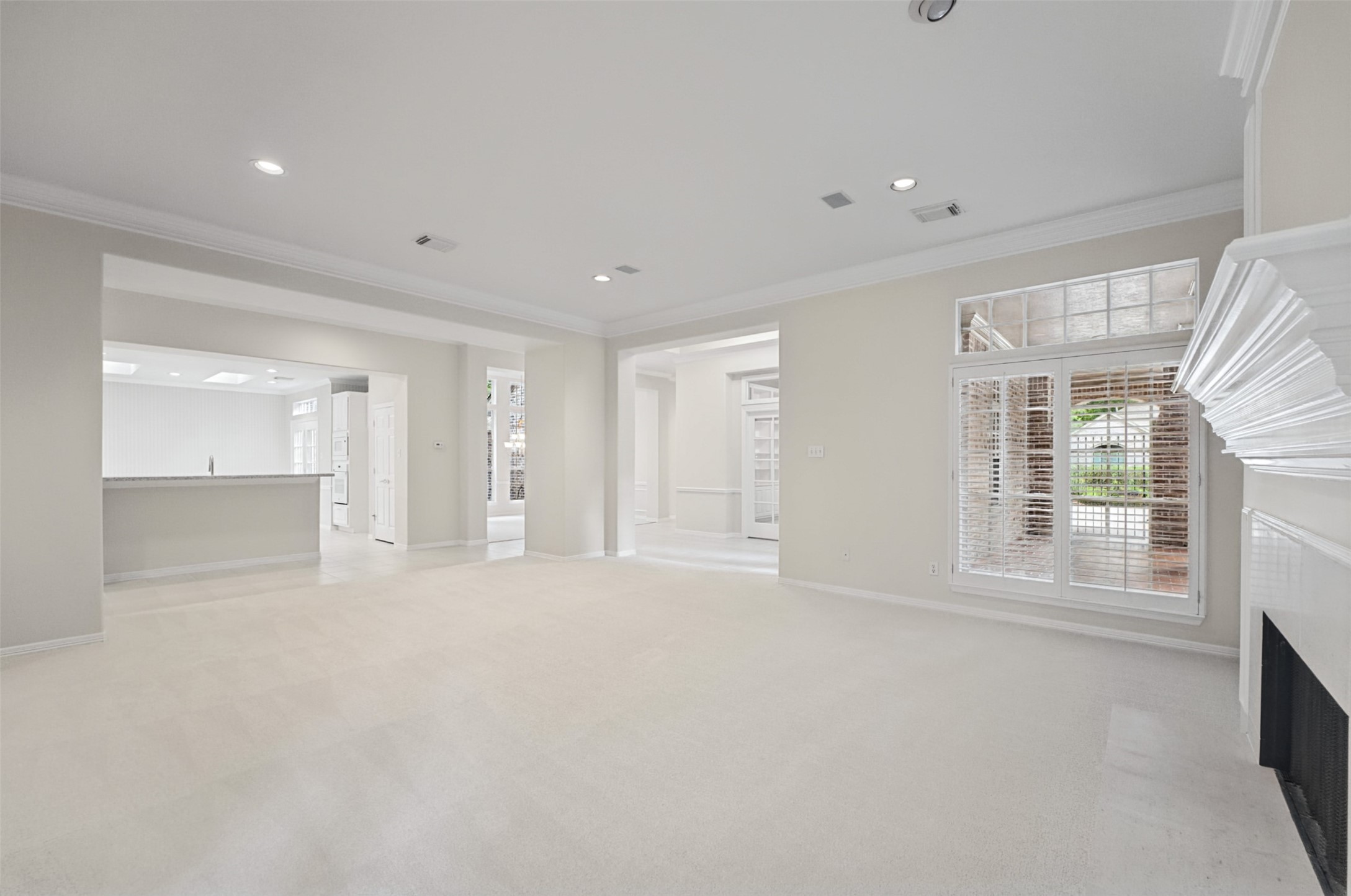 30 N Castlegreen Circle Property Photo 13