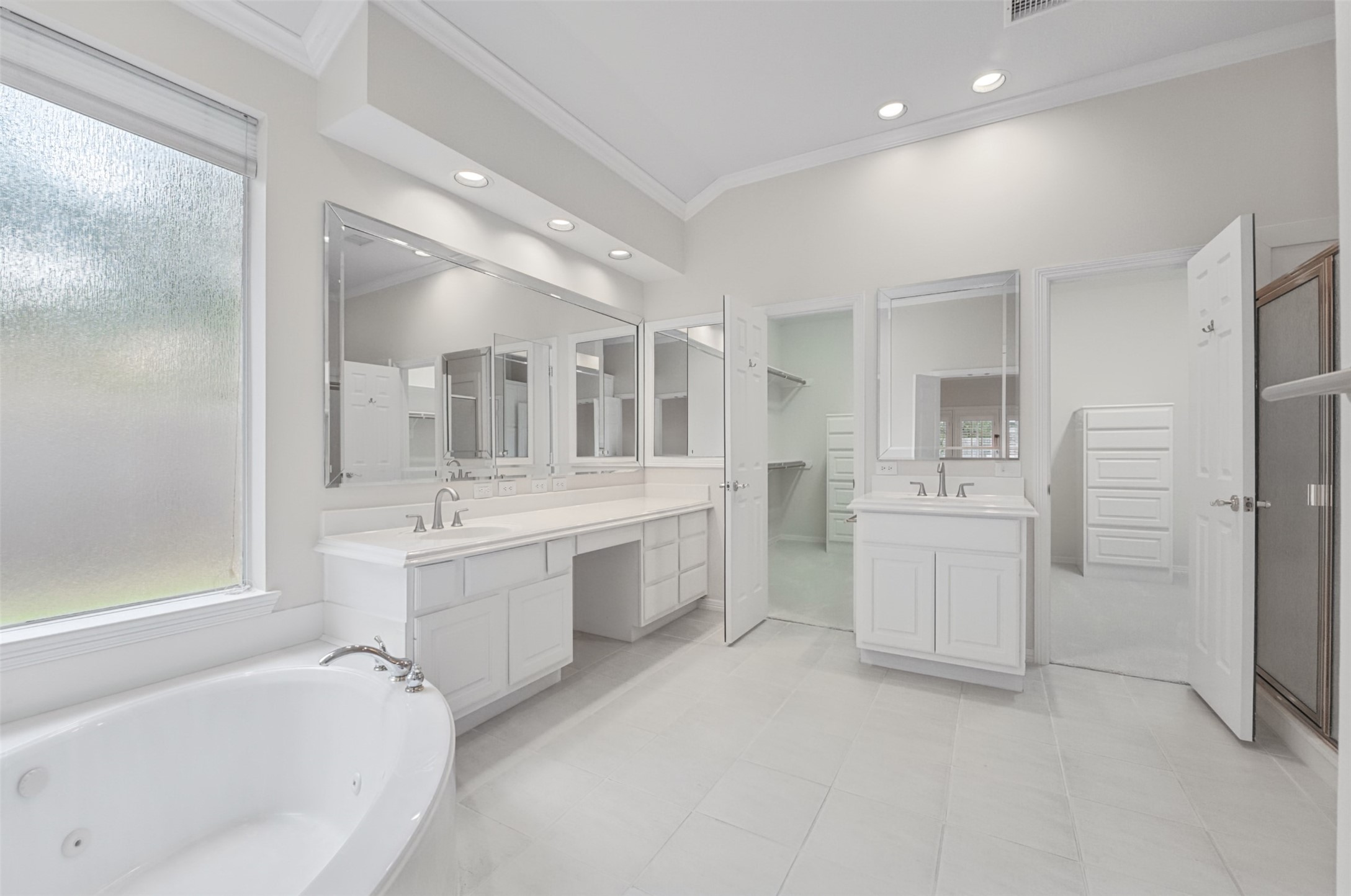 30 N Castlegreen Circle Property Photo 25