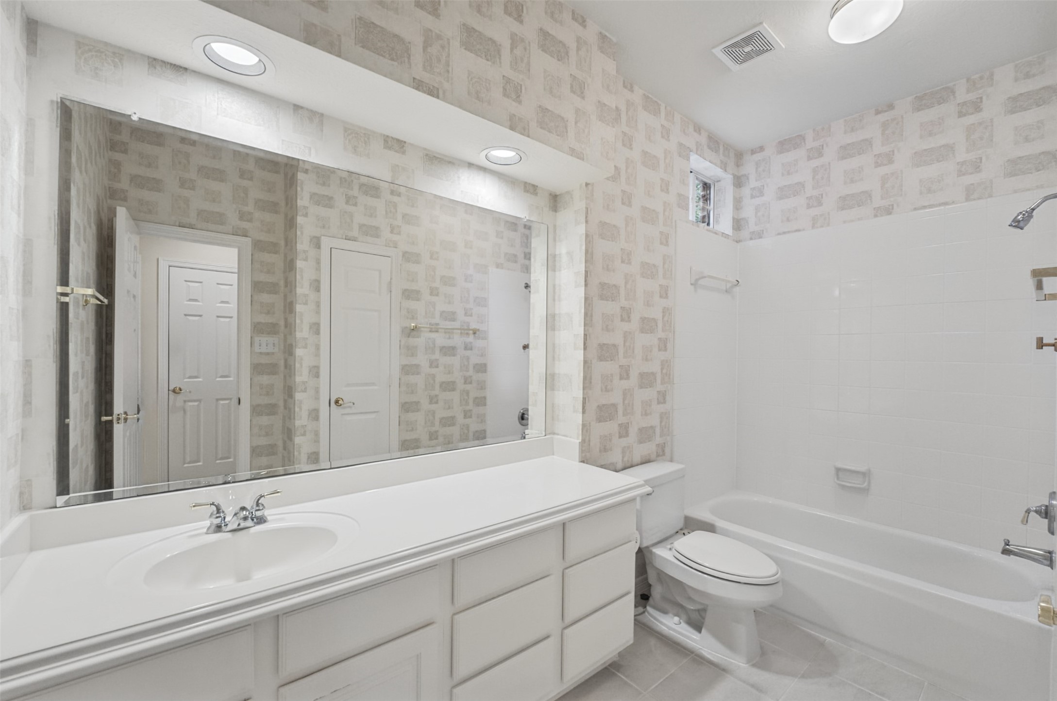 30 N Castlegreen Circle Property Photo 28