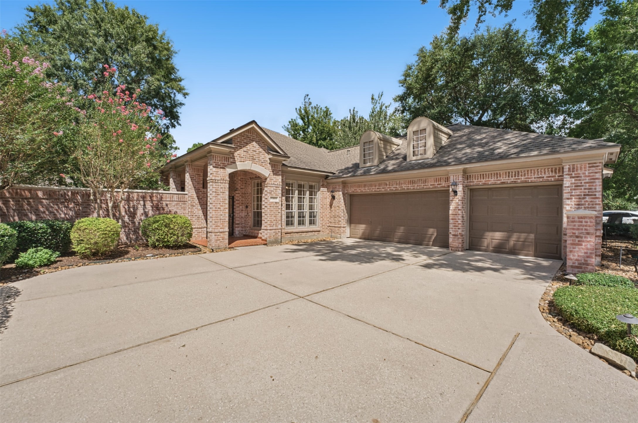 30 N Castlegreen Circle Property Photo 42