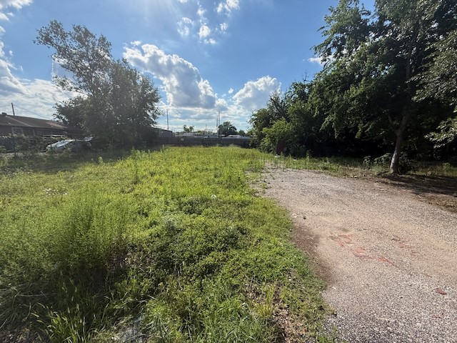 6636 New York Street Property Photo 4